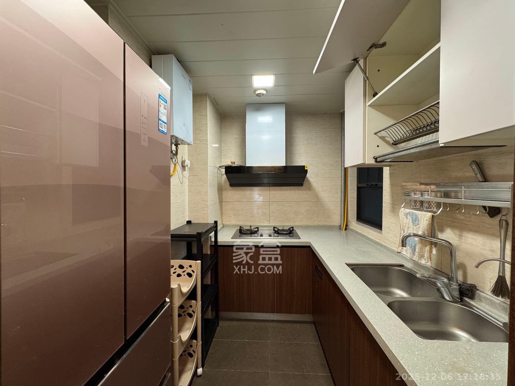 万科里金域滨江 3室2厅1卫 3100.0元/月 万科里金域滨江 3室2厅1卫 3100.0元/月室内图