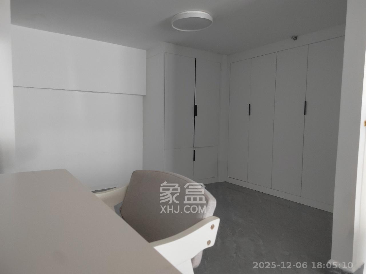 梅溪湖金茂湾 2室1厅1卫 2400.0元/月 梅溪湖金茂湾 2室1厅1卫 2400.0元/月室内图