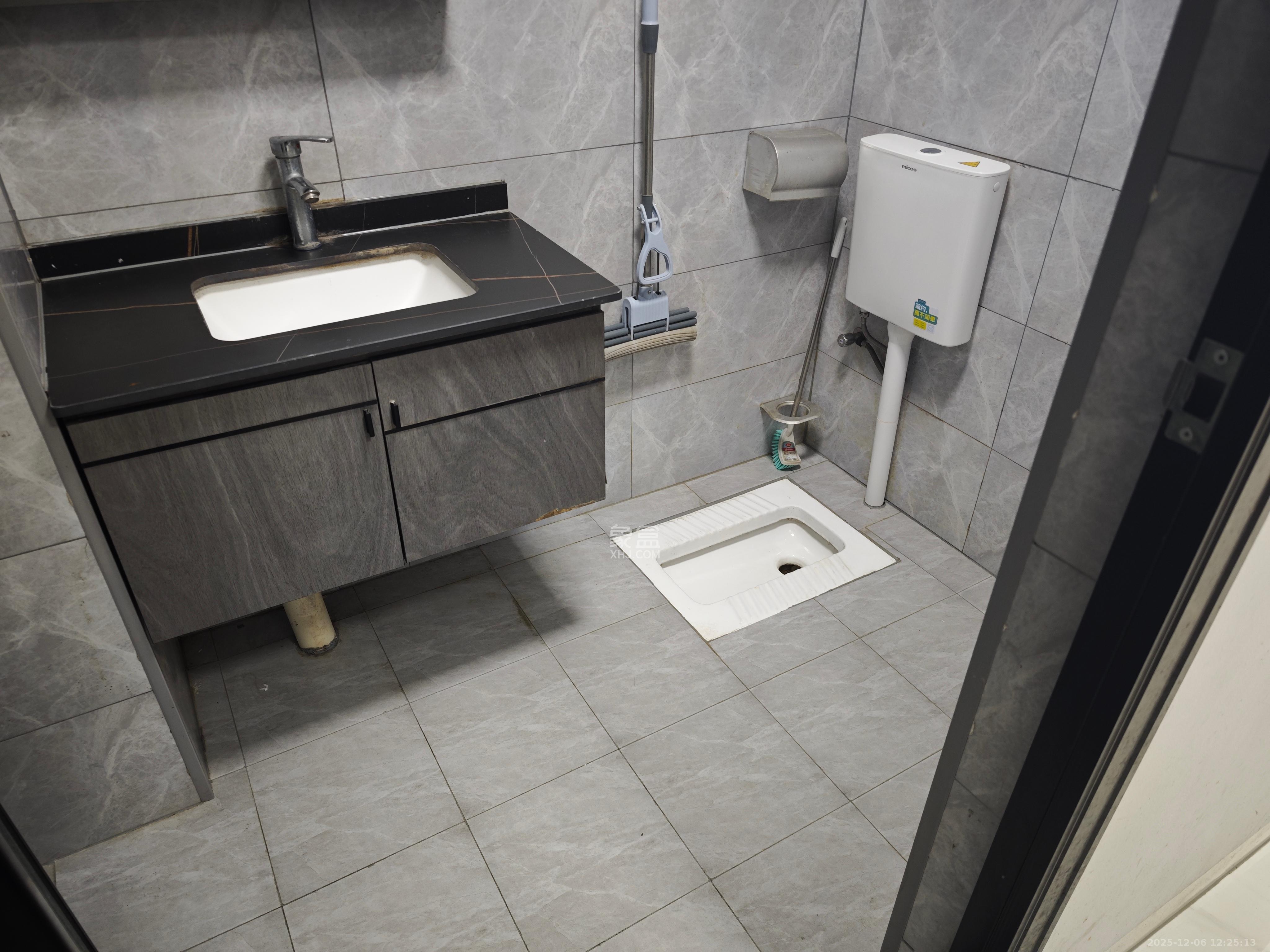 龙湖湘江星座(祺鑫星座公寓) 1室1厅1卫 1400.0元/月 龙湖湘江星座(祺鑫星座公寓) 1室1厅1卫 1400.0元/月室内图