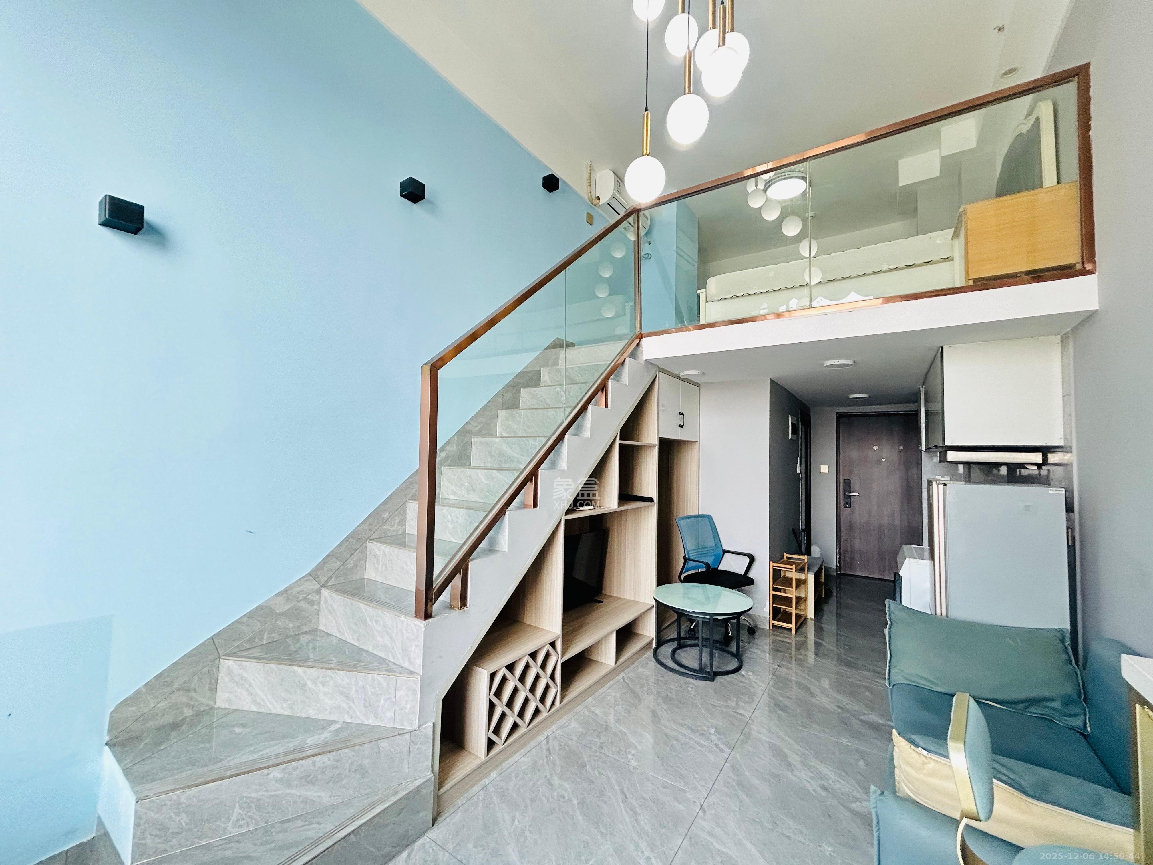 龙湖湘江星座（祺鑫星座公寓）  1室1厅1卫    1600.0元/月