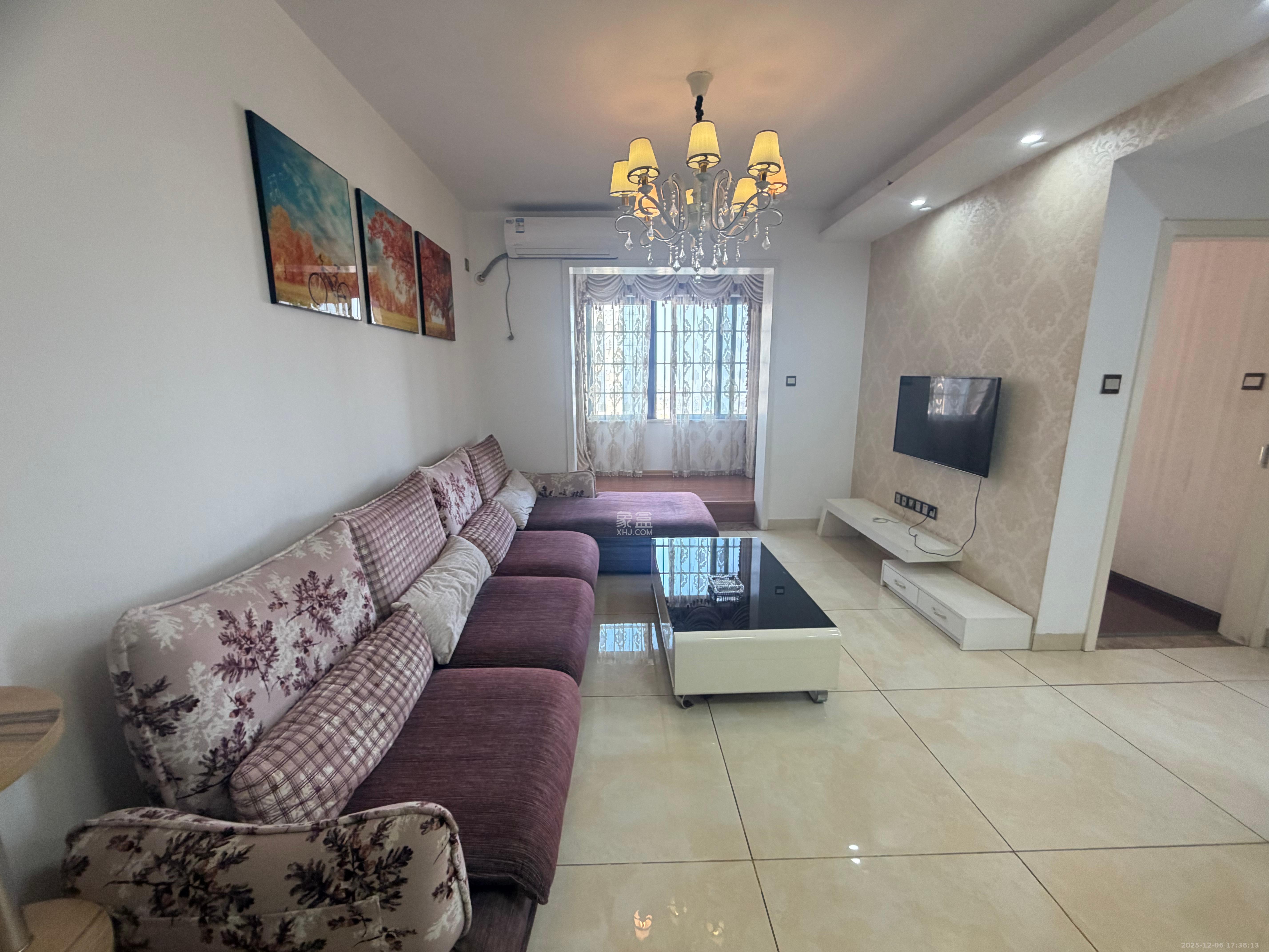 芒果天地(芒果雅苑)  2室2厅1卫    2280.0元/月