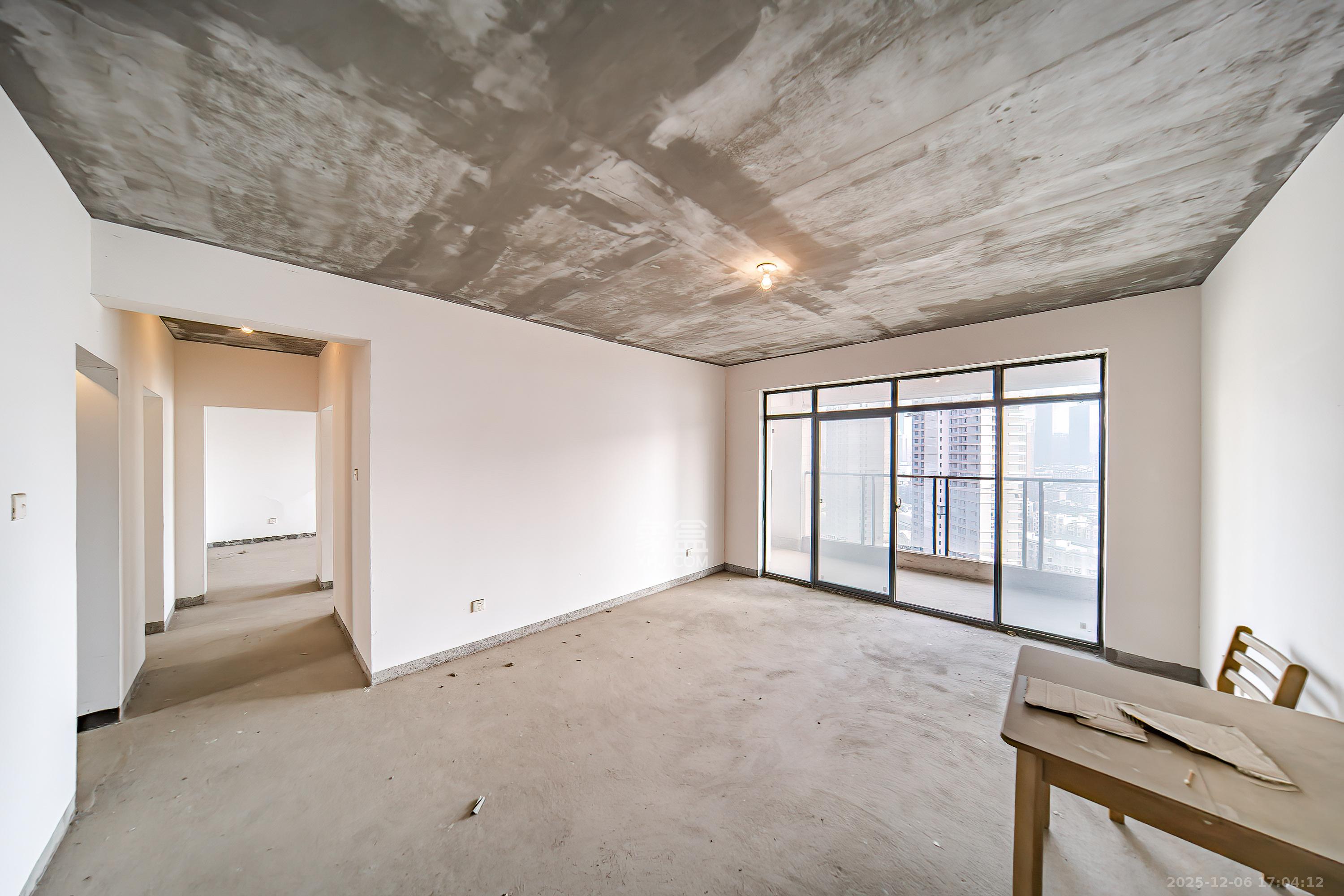 香江锦城 3室2厅2卫 145.0万 香江锦城 3室2厅2卫 145.0万客厅