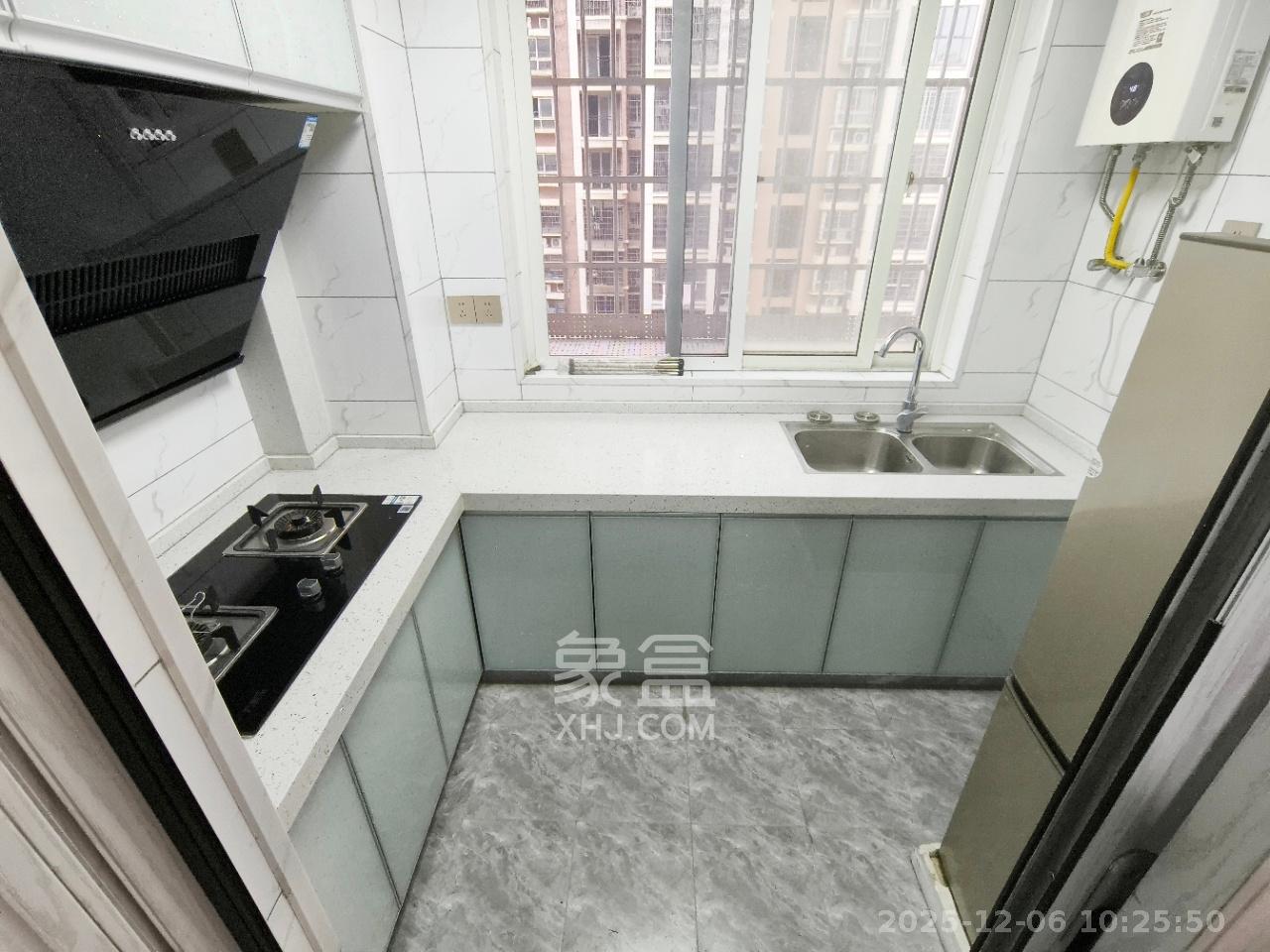 和润园一、二期 1室1厅1卫 1400.0元/月 和润园一、二期 1室1厅1卫 1400.0元/月室内图