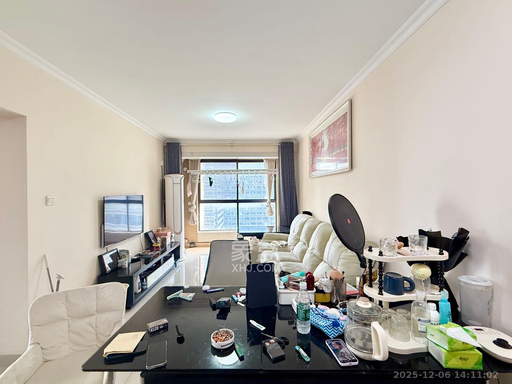 协信星澜汇  3室2厅1卫    2800.0元/月室内图