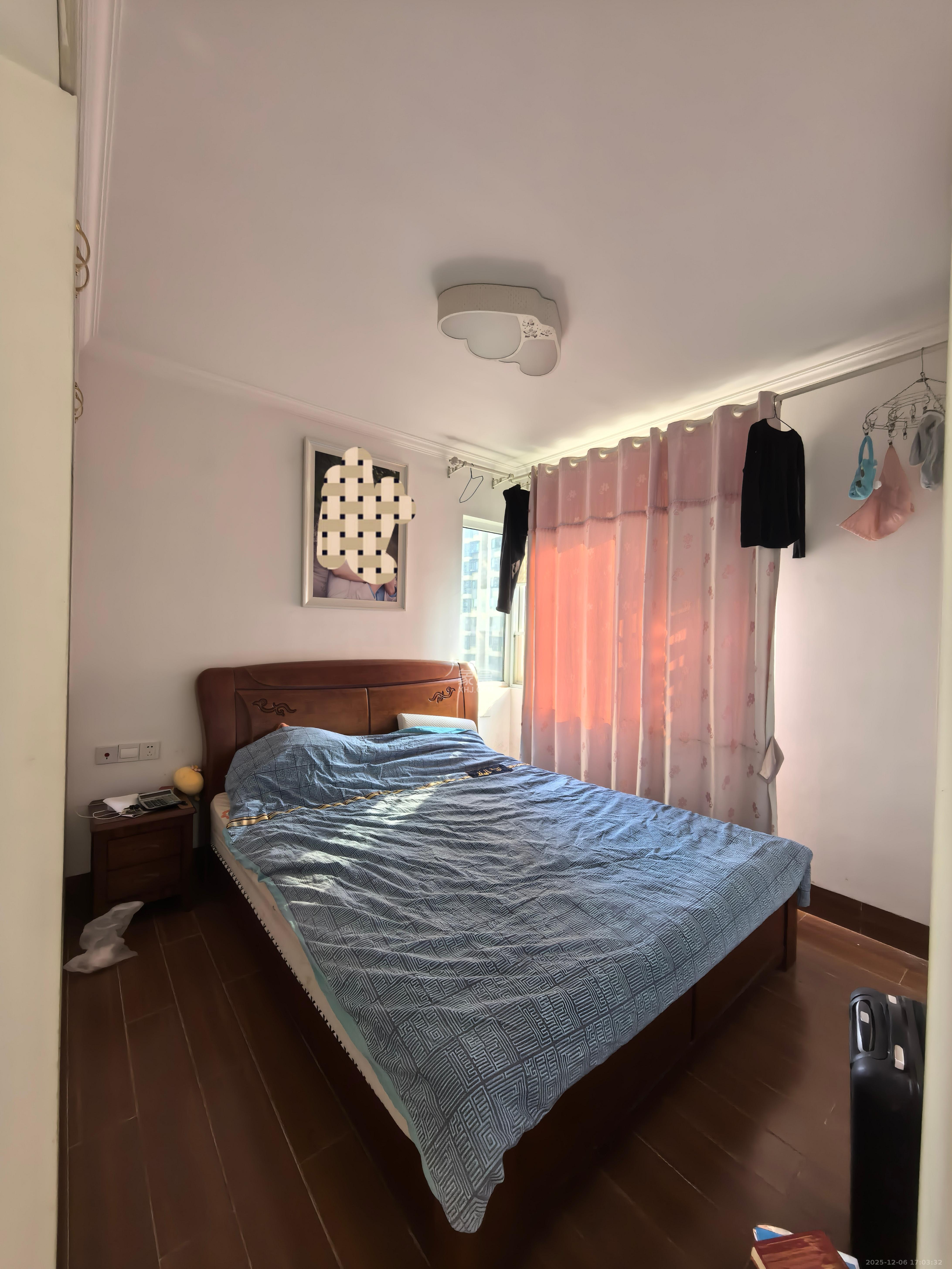 保利香槟国际 3室2厅1卫 2200.0元/月 保利香槟国际 3室2厅1卫 2200.0元/月室内图