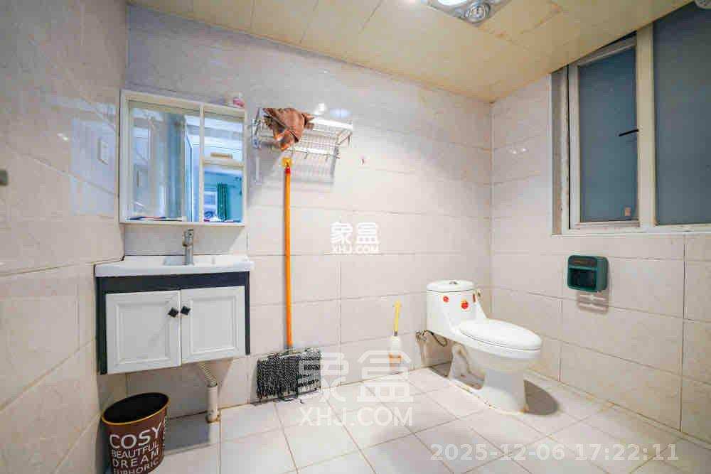 绿地新都会 1室0厅0卫 1800.0元/月 绿地新都会 1室0厅0卫 1800.0元/月室内图