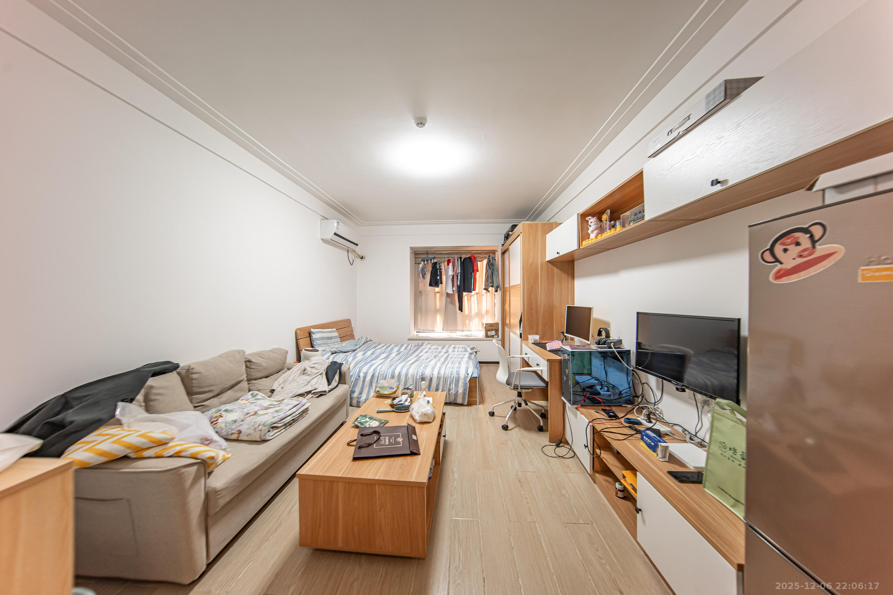 中海国际二期  1室1厅1卫    15.0万