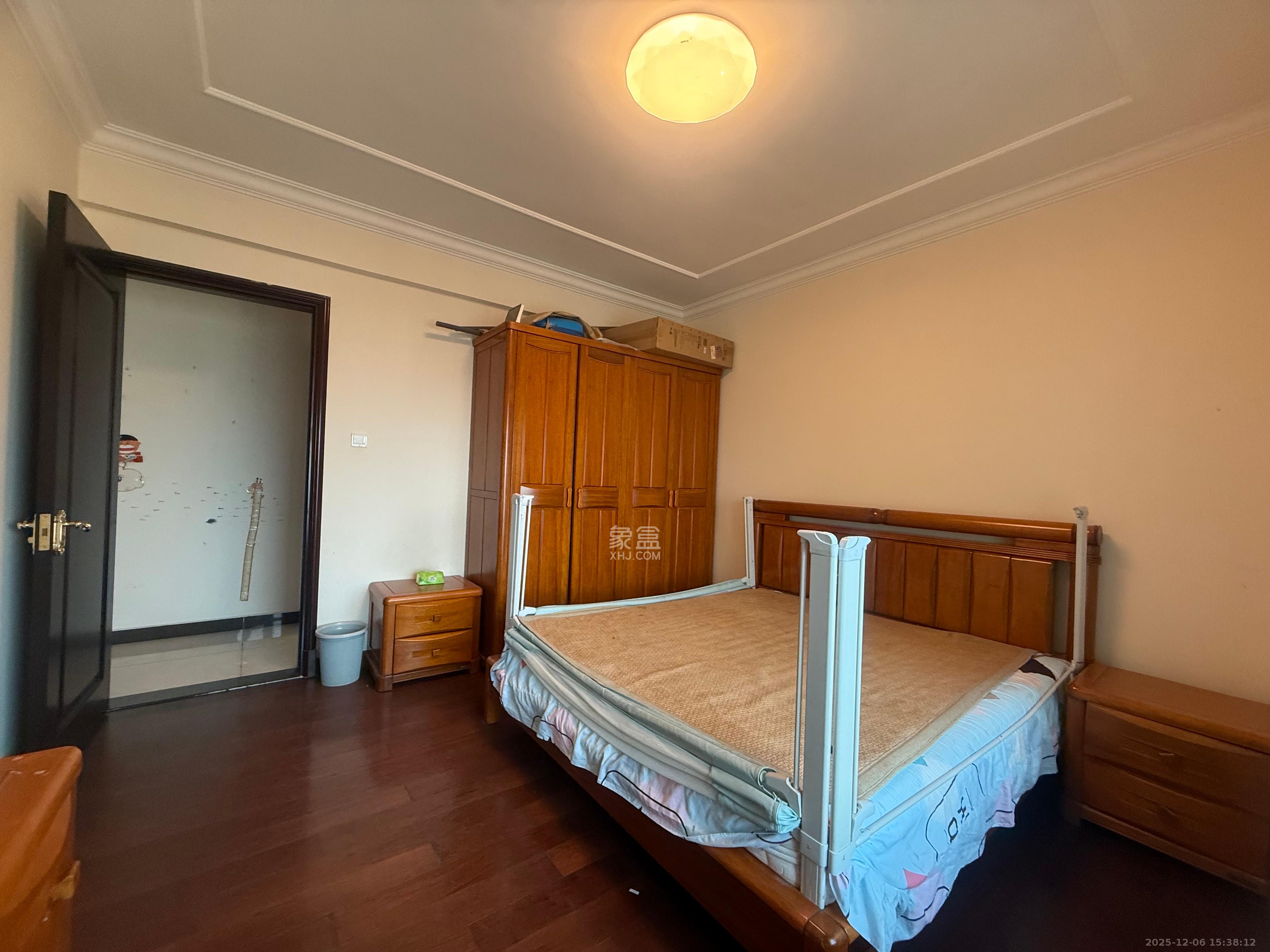 恒大雅苑 3室2厅1卫 2900.0元/月 恒大雅苑 3室2厅1卫 2900.0元/月室内图