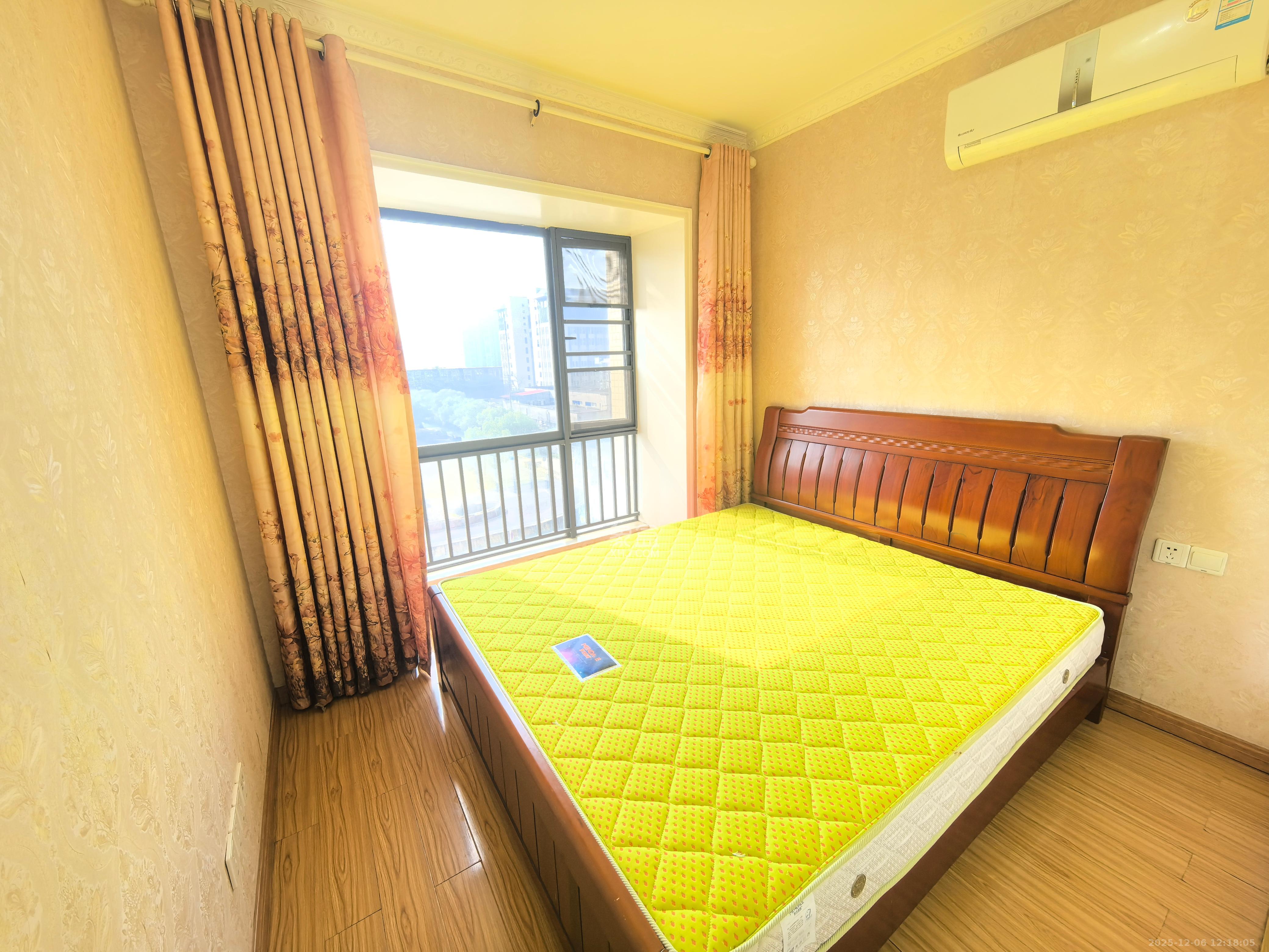 兰亭都荟（璟峰苑）  2室2厅1卫    2500.0元/月室内图