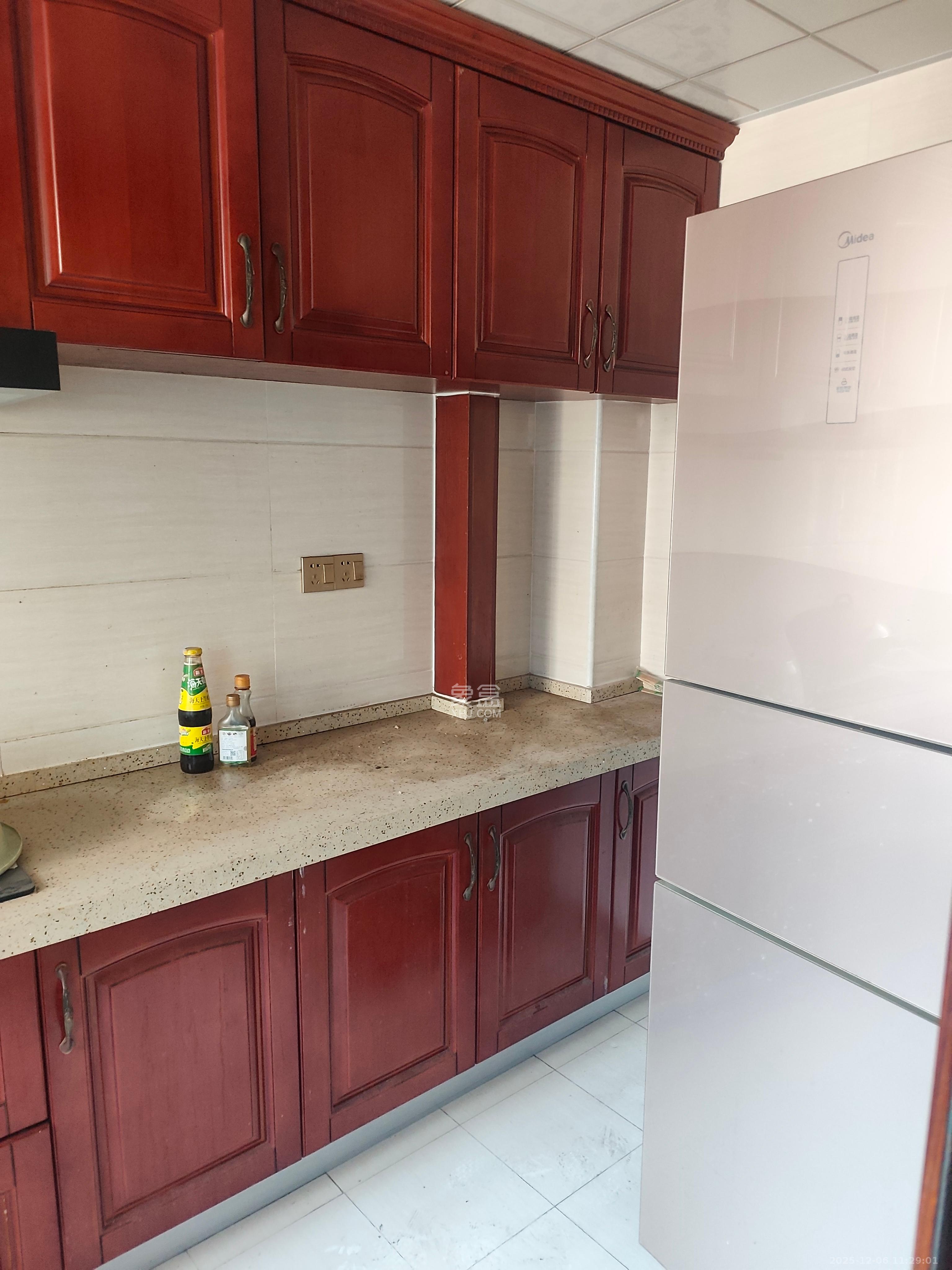 华盛世纪新城 1室2厅2卫 2800.0元/月 华盛世纪新城 1室2厅2卫 2800.0元/月室内图