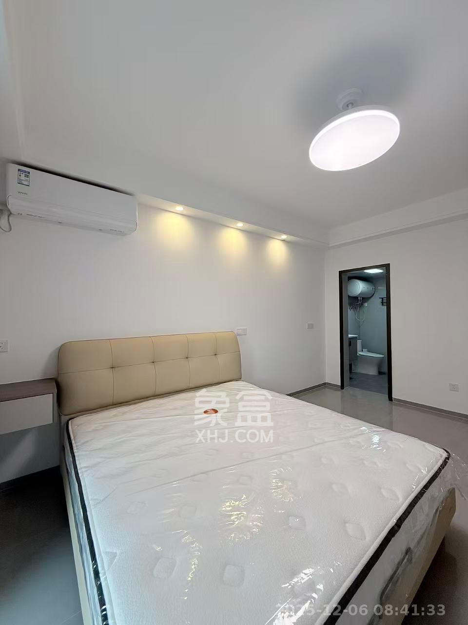 嘉裕大厦  1室1厅1卫    1800.0元/月