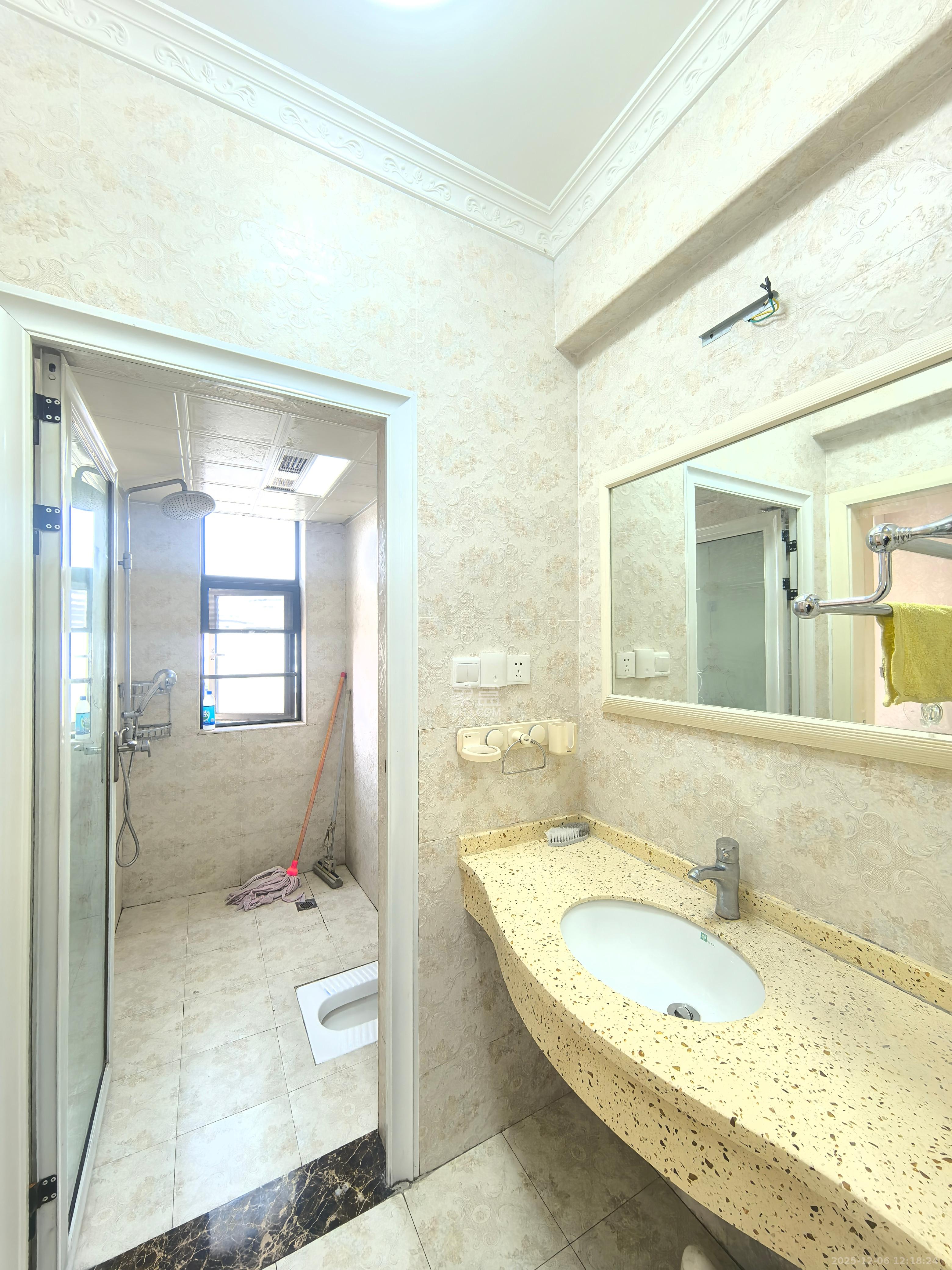 兰亭都荟（璟峰苑）  2室2厅1卫    2500.0元/月室内图