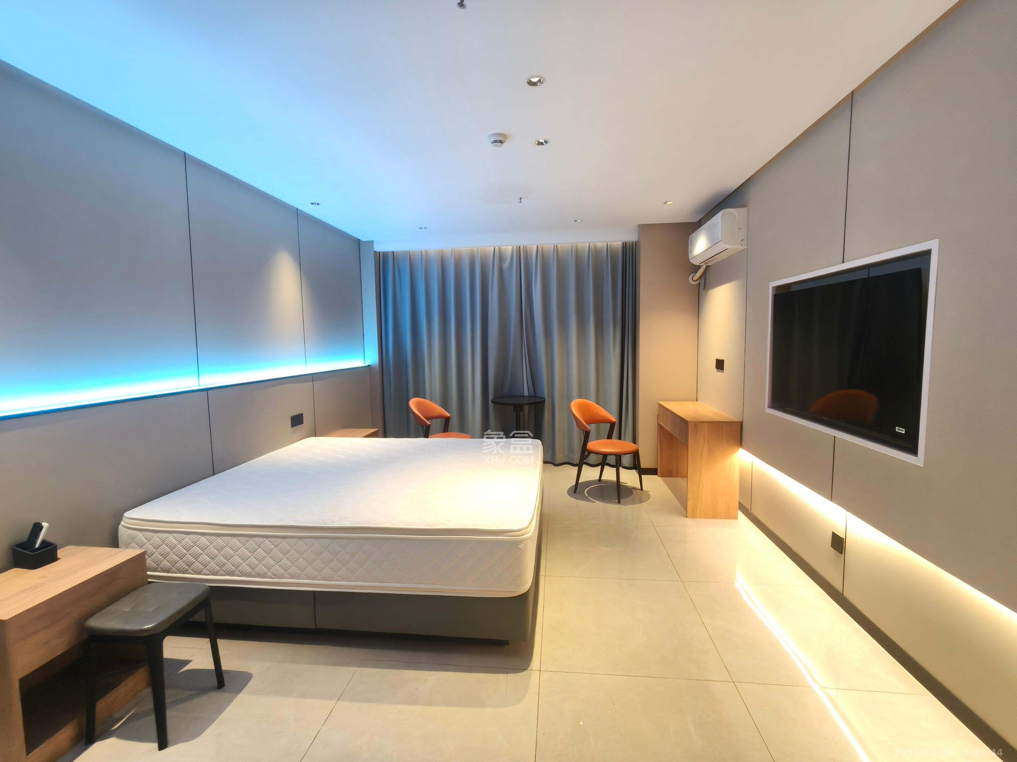 五矿万境蓝山  1室0厅0卫    1500.0元/月