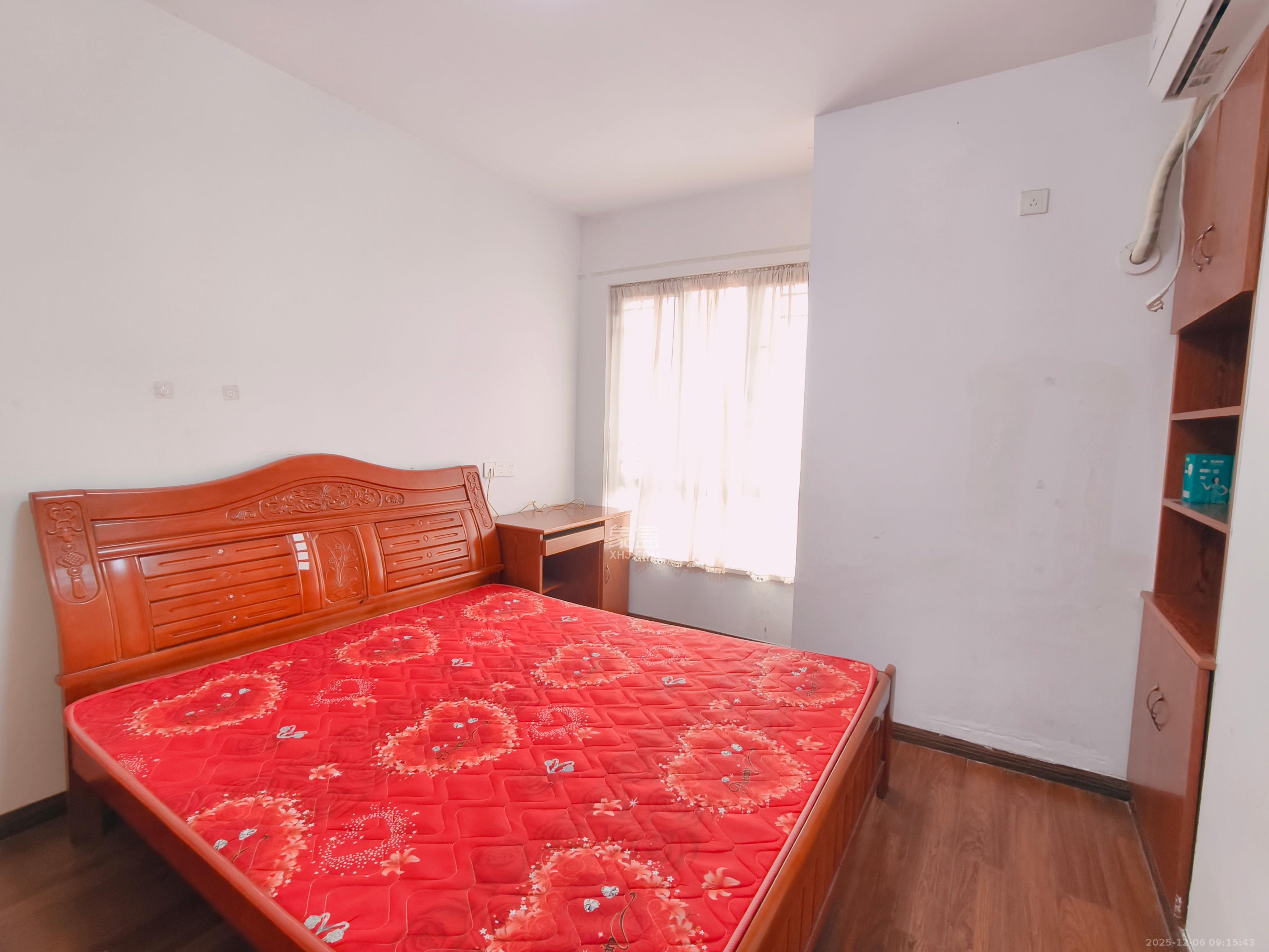 深业睿城 3室2厅1卫 1800.0元/月 深业睿城 3室2厅1卫 1800.0元/月室内图