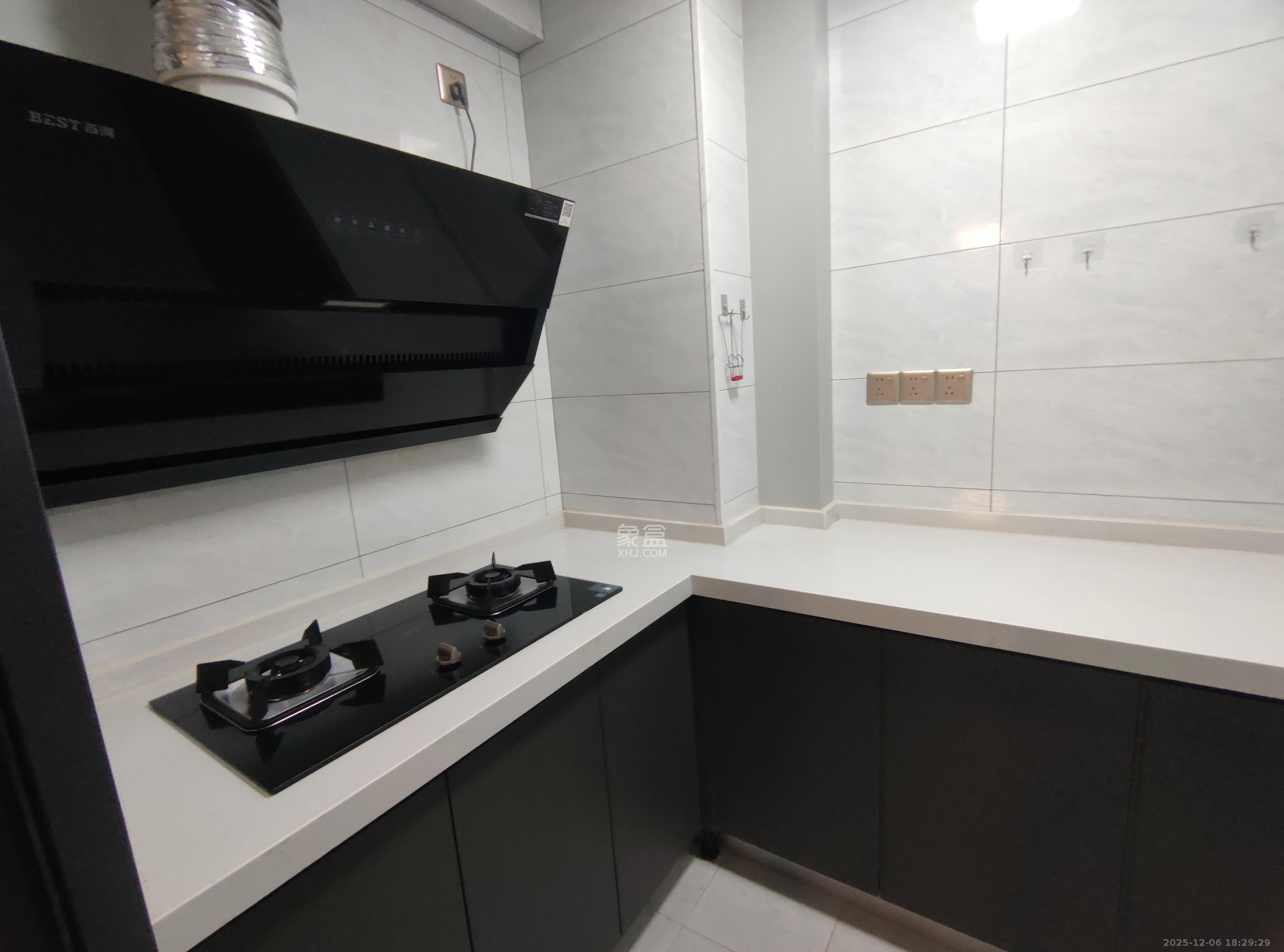 江山帝景哈佛 2室2厅1卫 2000.0元/月 江山帝景哈佛 2室2厅1卫 2000.0元/月室内图