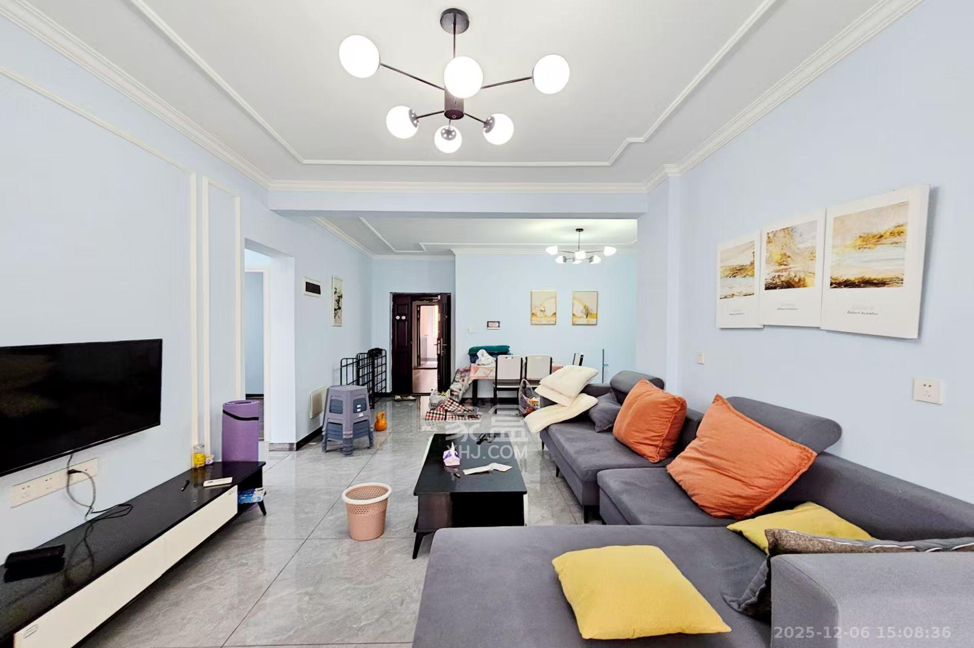 新城新世界四期柏樾 4室2厅2卫 2800.0元/月 新城新世界四期柏樾 4室2厅2卫 2800.0元/月室内图