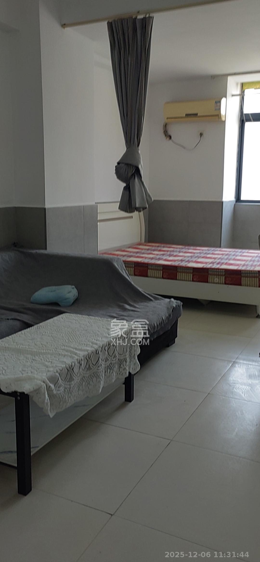 湘聚大厦  1室1厅1卫    1300.0元/月