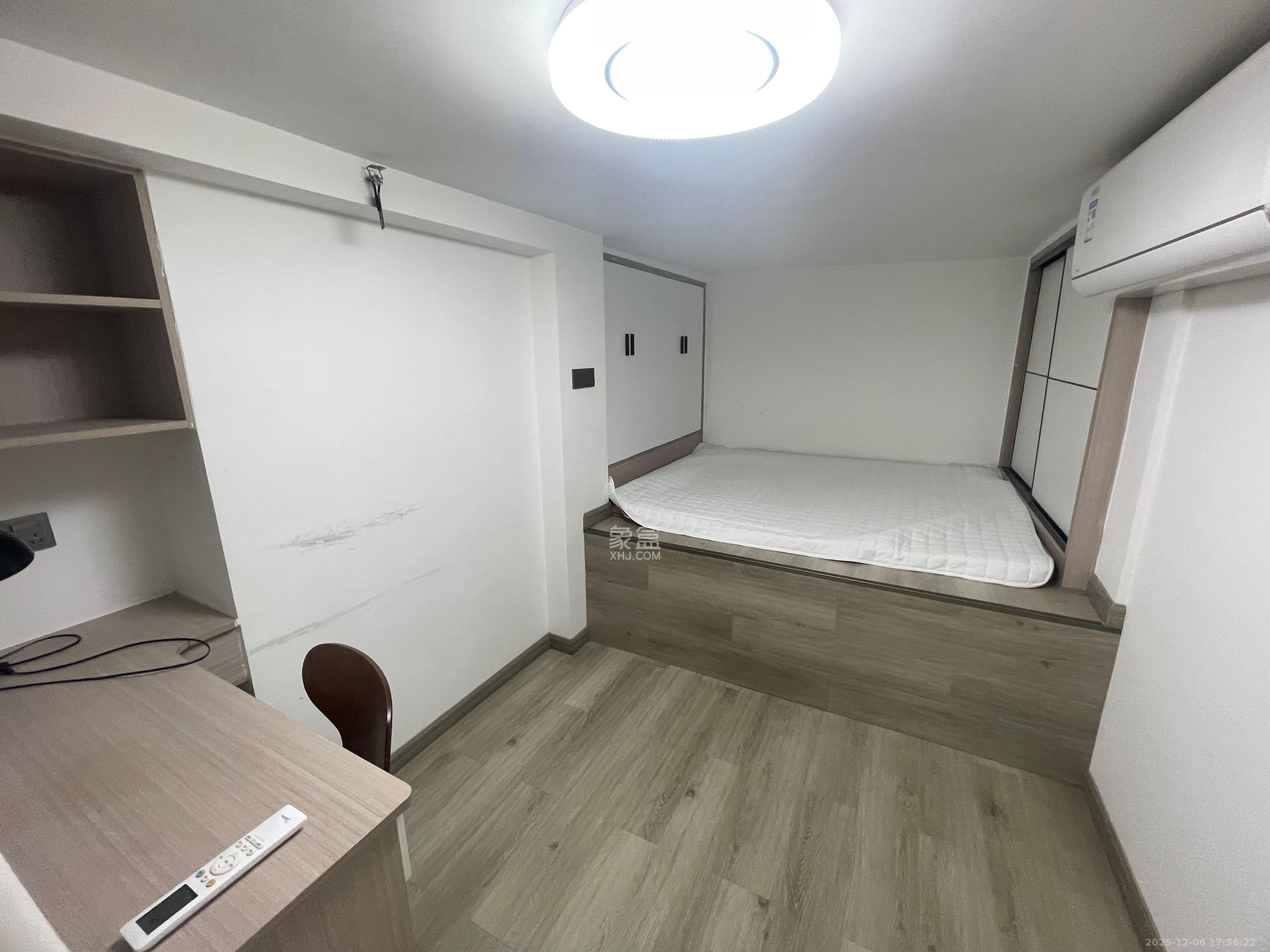 福晟翡翠湾 2室1厅1卫 2200.0元/月 福晟翡翠湾 2室1厅1卫 2200.0元/月室内图