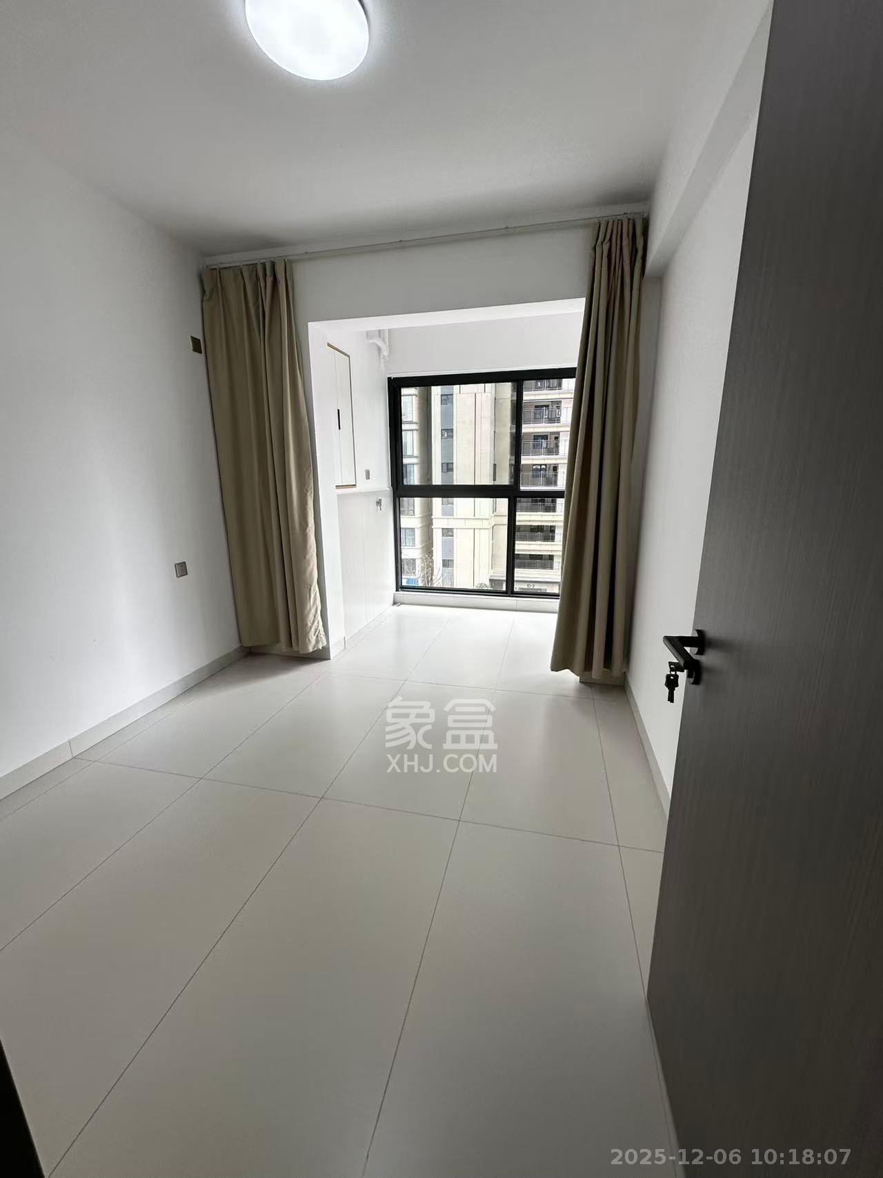 海伦堡爱ME城市 3室2厅3卫 2200.0元/月 海伦堡爱ME城市 3室2厅3卫 2200.0元/月室内图