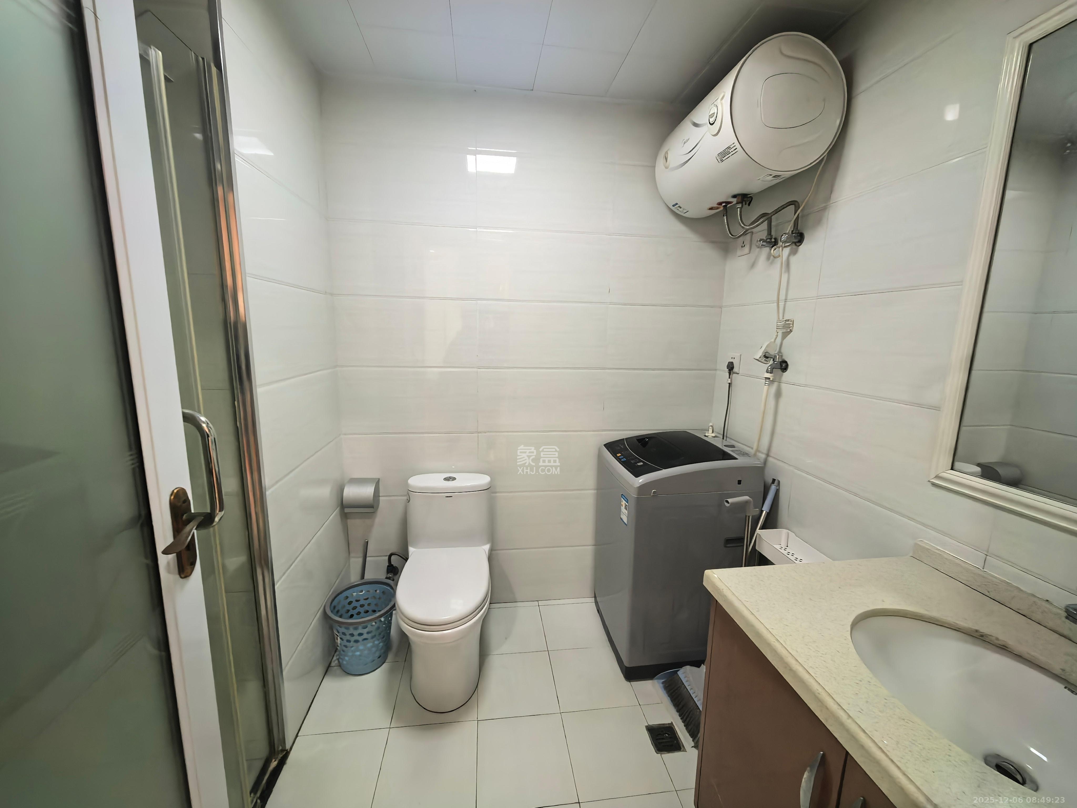 方略城市广场 1室1厅1卫 1400.0元/月 方略城市广场 1室1厅1卫 1400.0元/月室内图