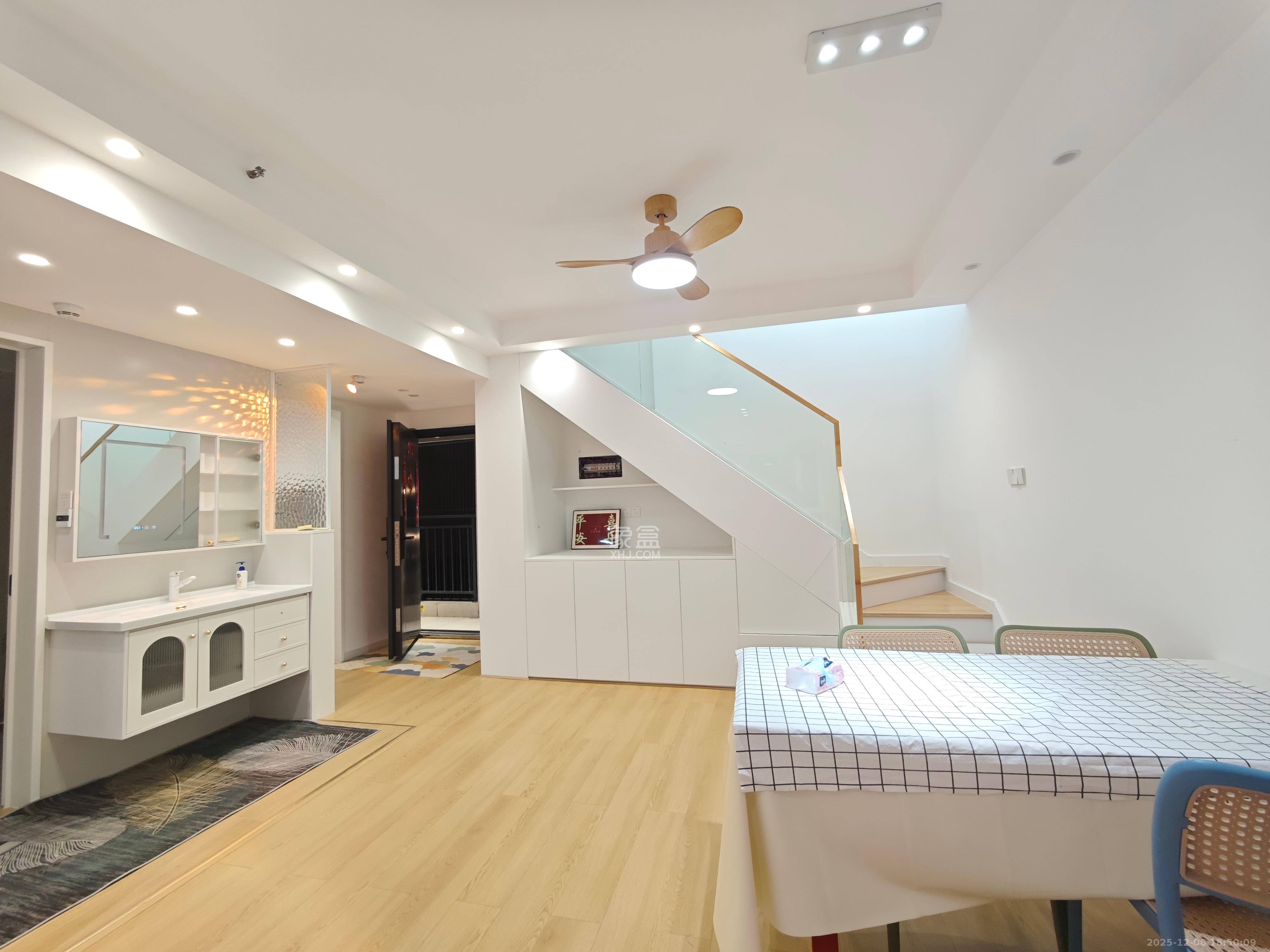 阳光城檀悦 3室1厅1卫 5500.0元/月 阳光城檀悦 3室1厅1卫 5500.0元/月室内图