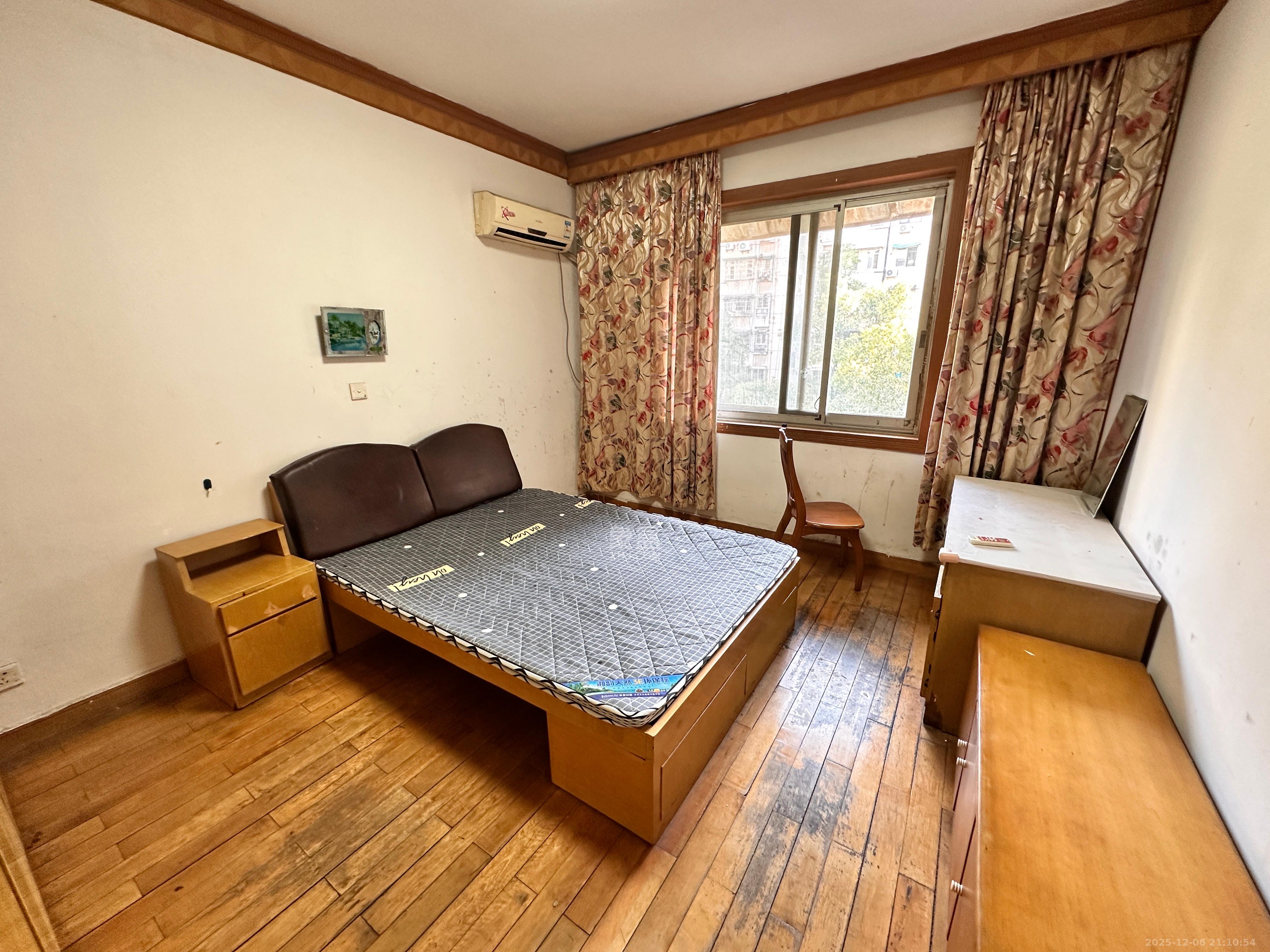 杏林小区 2室2厅1卫 2000.0元/月 杏林小区 2室2厅1卫 2000.0元/月室内图