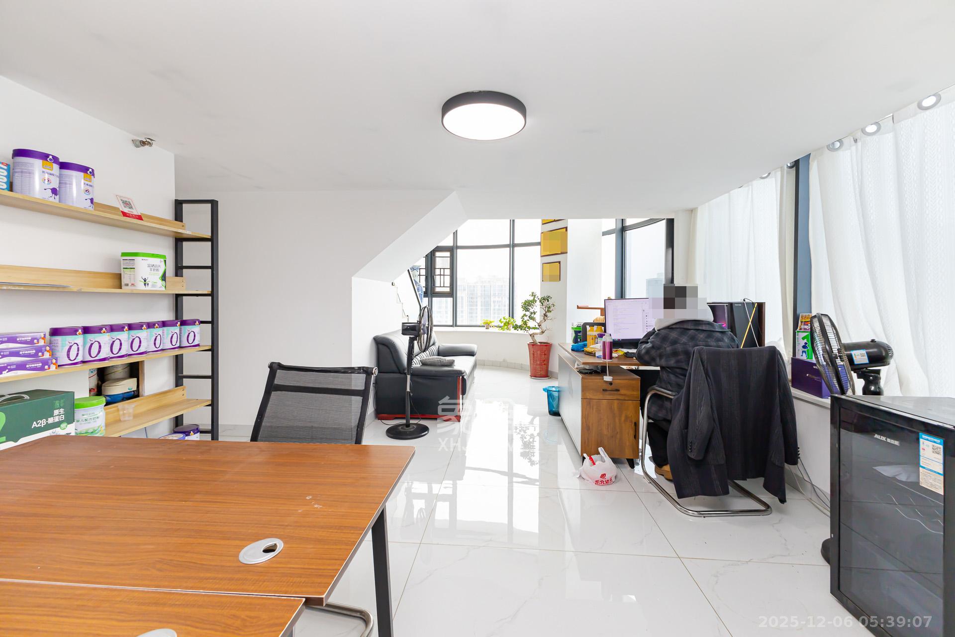 长燃润和天地（长润小区印湘江）  1室0厅0卫    75.0万