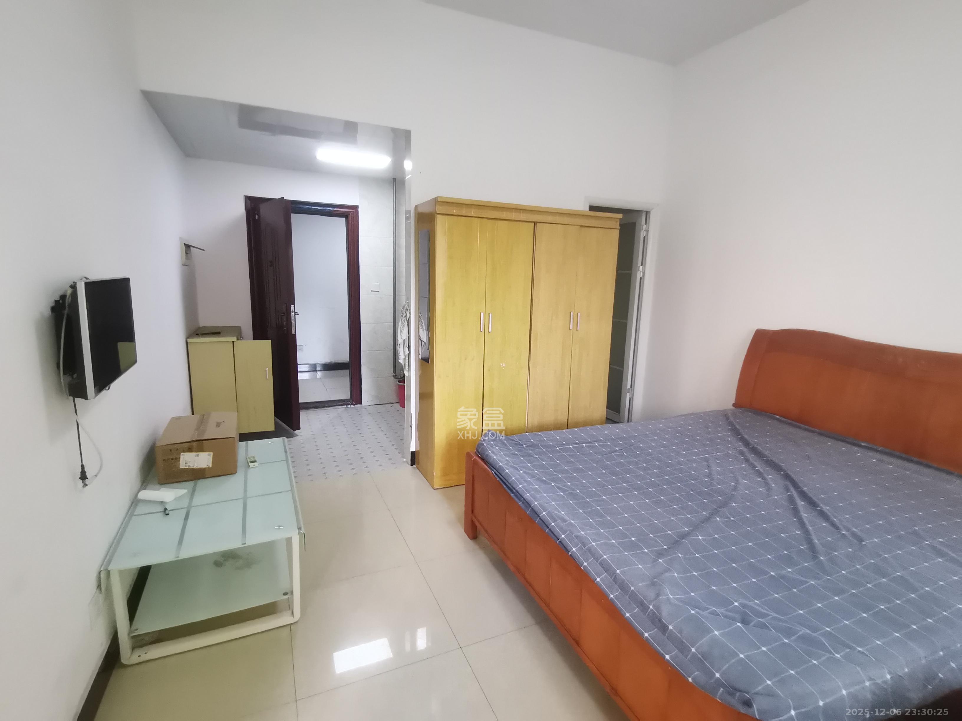 腾泰佳园  1室0厅0卫    800.0元/月