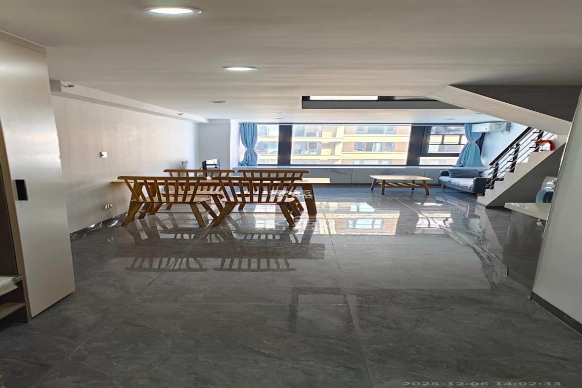 金茂建发泊悦 2室1厅1卫 1900.0元/月 金茂建发泊悦 2室1厅1卫 1900.0元/月室内图