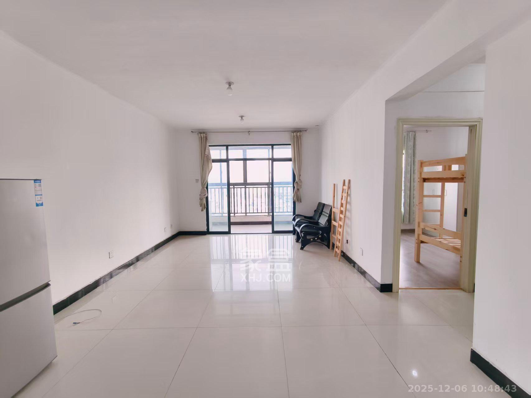 曙光领峰（曙光家园）  4室2厅2卫    2600.0元/月