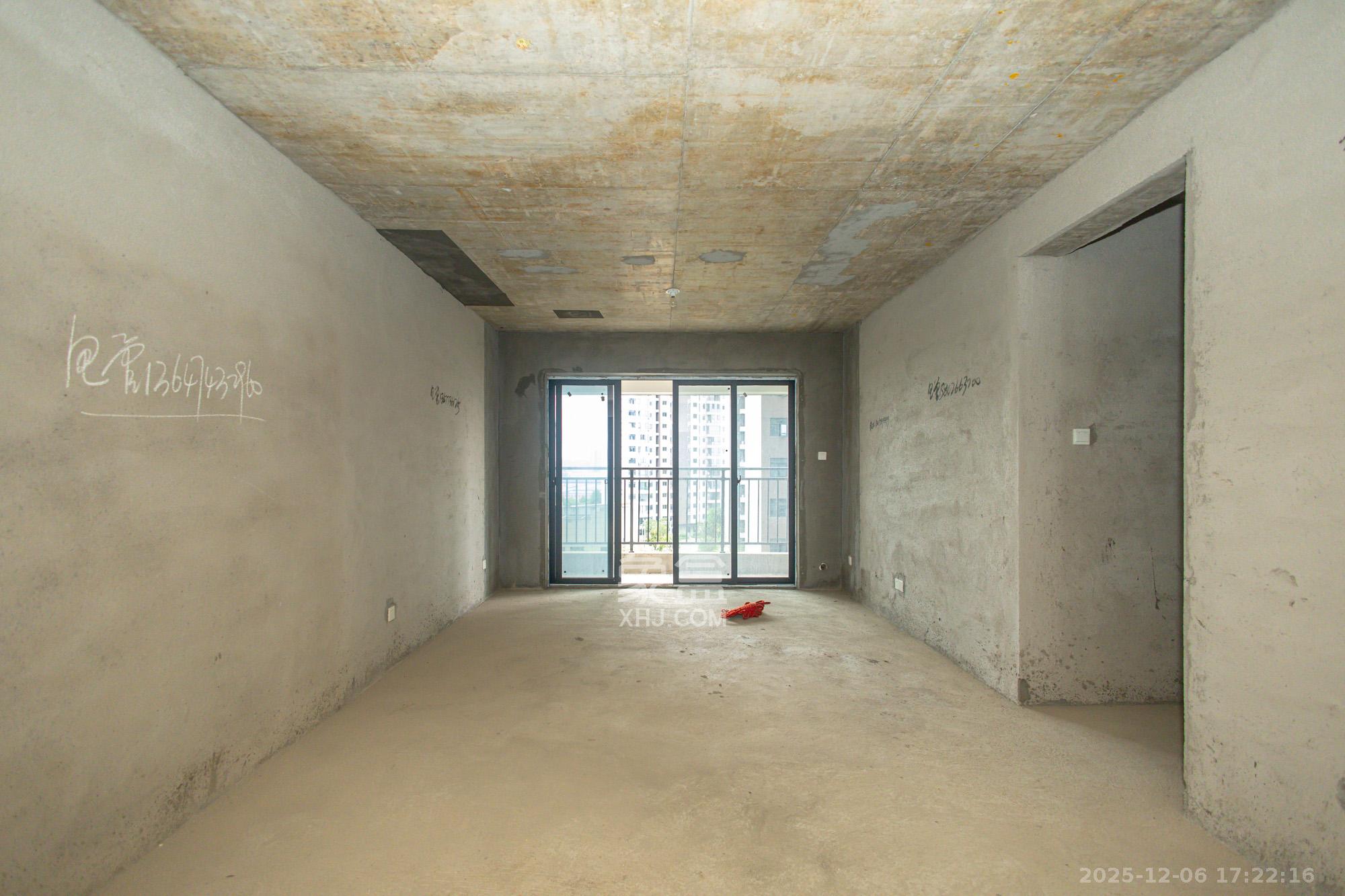 盛地东方芯府  3室2厅2卫    55.0万