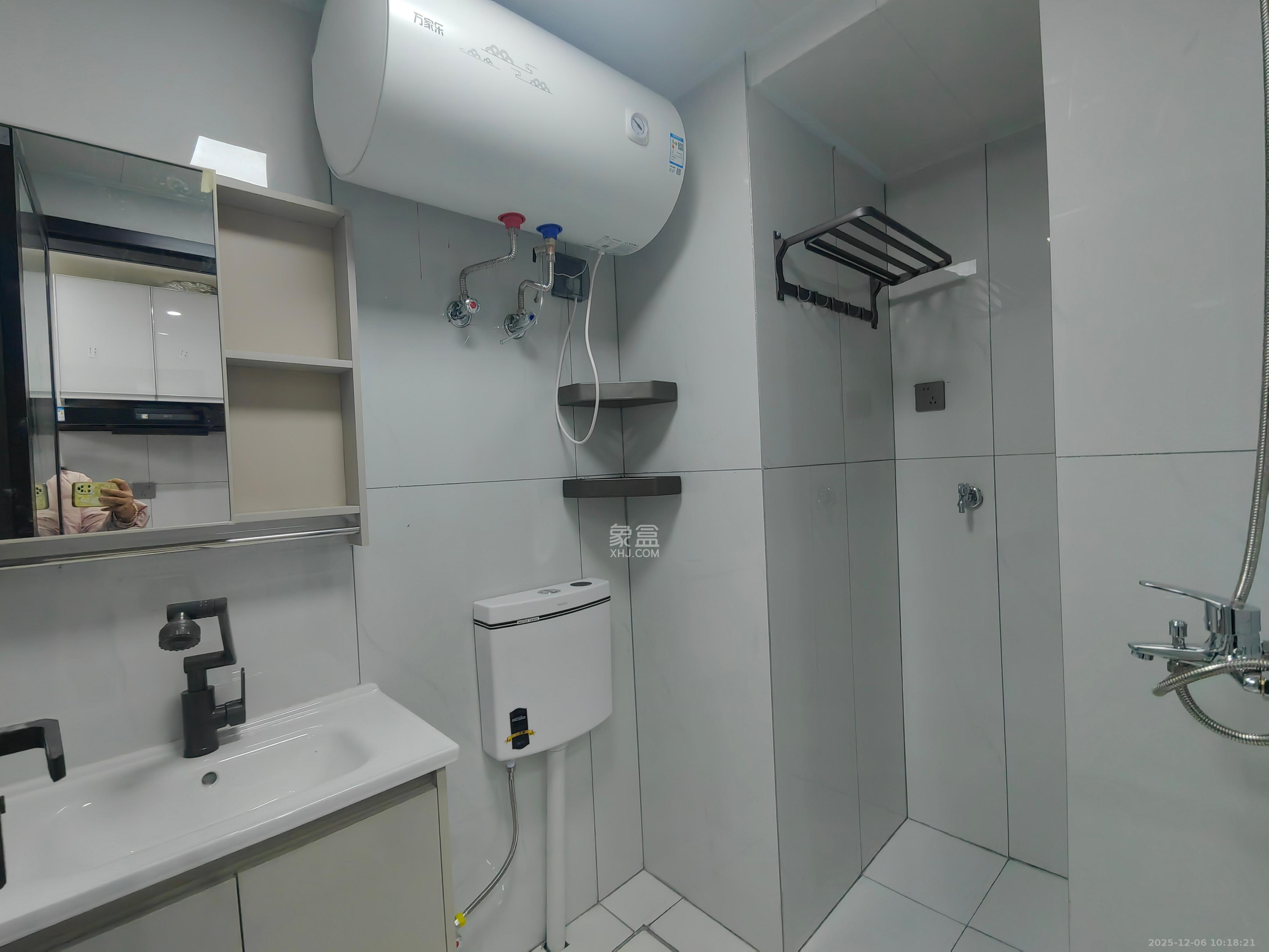 大都汇二环天际 1室1厅1卫 1800.0元/月 大都汇二环天际 1室1厅1卫 1800.0元/月室内图