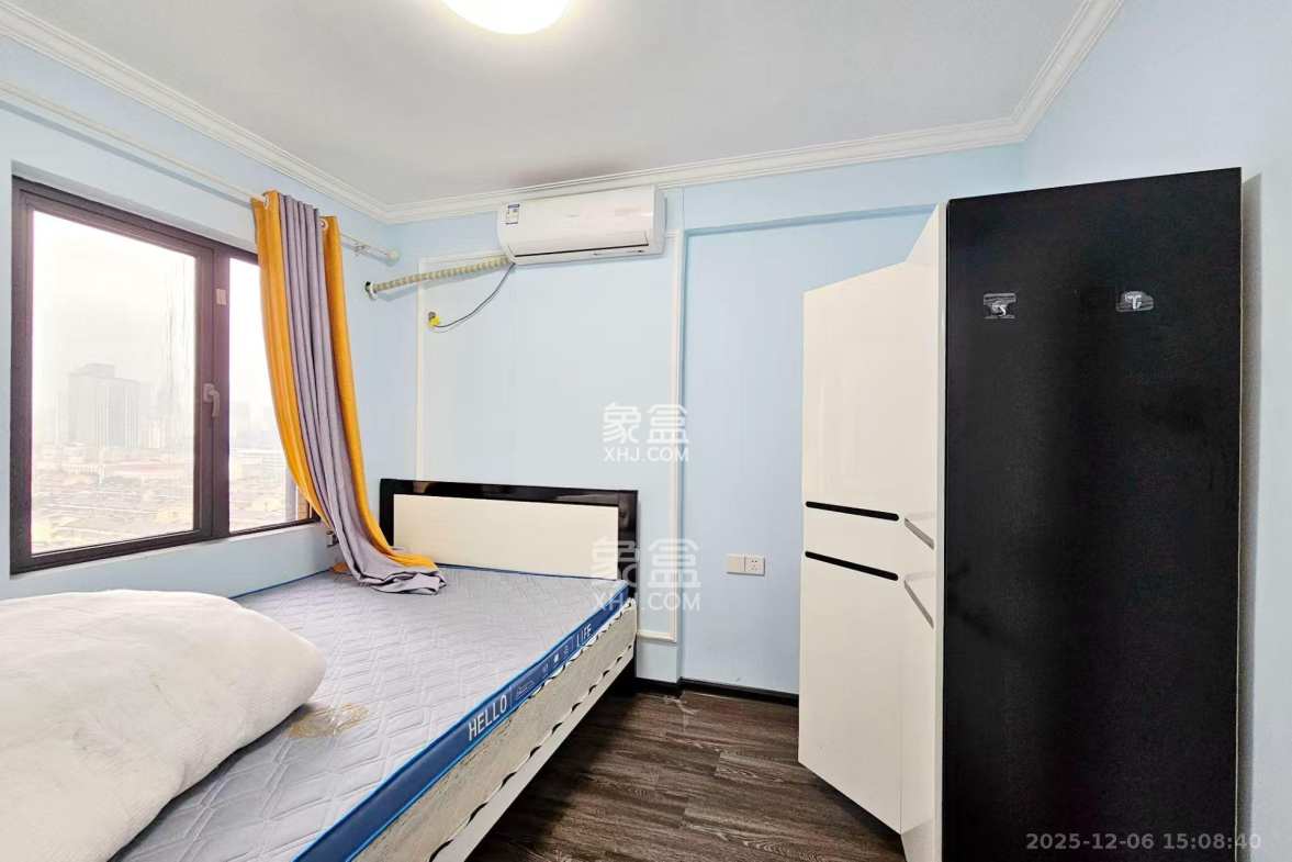 新城新世界四期柏樾 4室2厅2卫 2800.0元/月 新城新世界四期柏樾 4室2厅2卫 2800.0元/月室内图