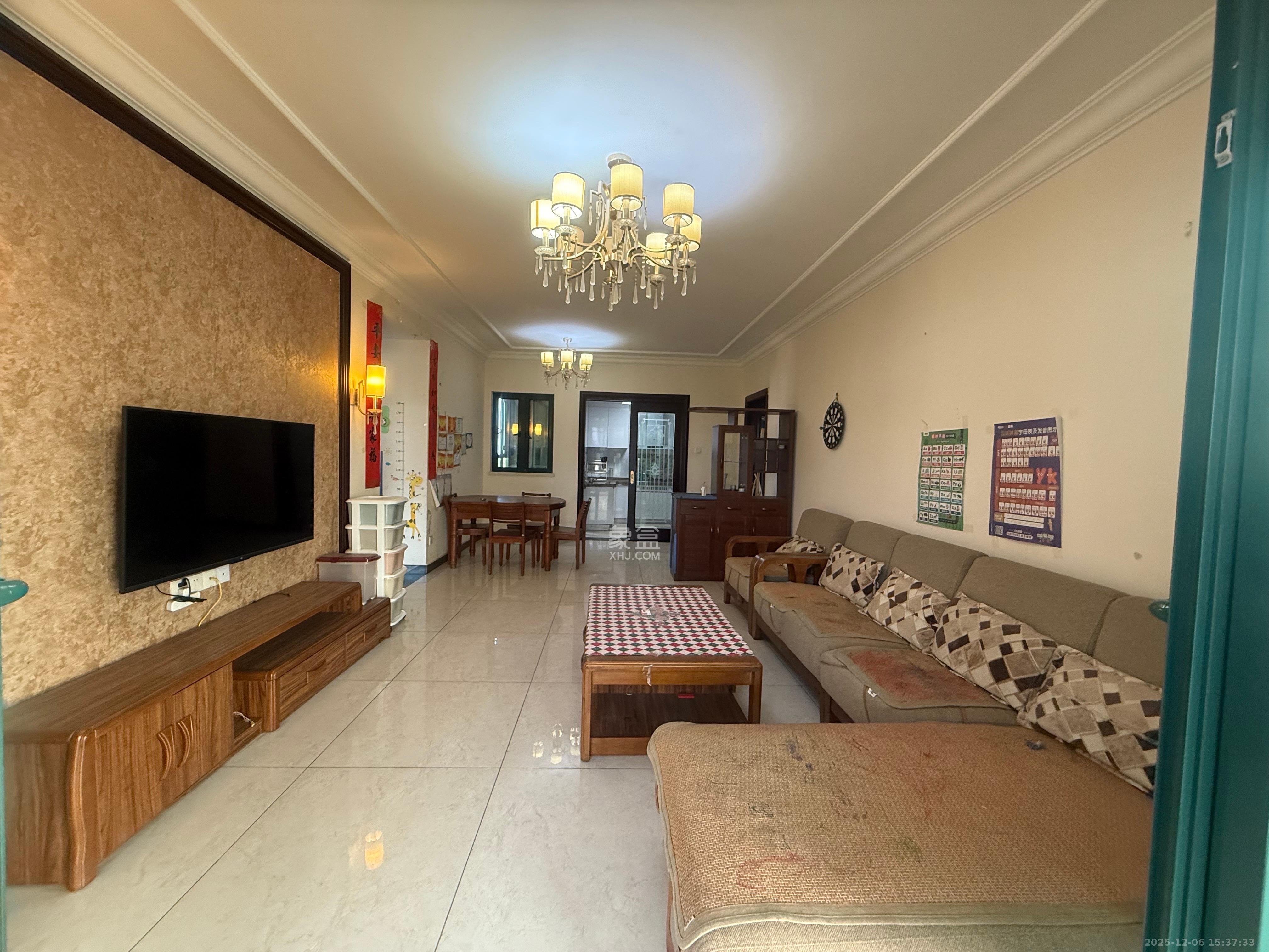 恒大雅苑 3室2厅1卫 2900.0元/月 恒大雅苑 3室2厅1卫 2900.0元/月室内图