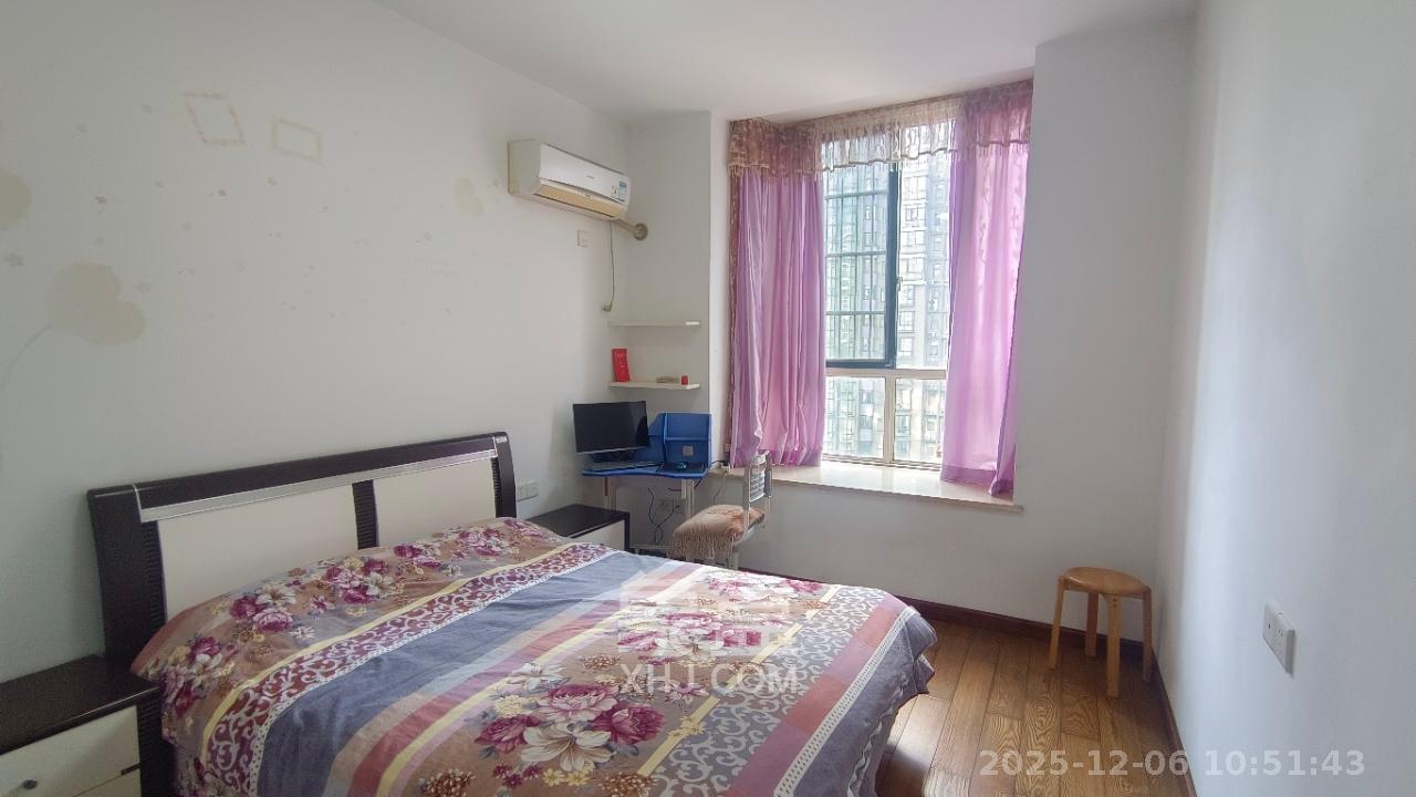 湘江世纪城星江苑 3室2厅2卫 2500.0元/月 湘江世纪城星江苑 3室2厅2卫 2500.0元/月室内图