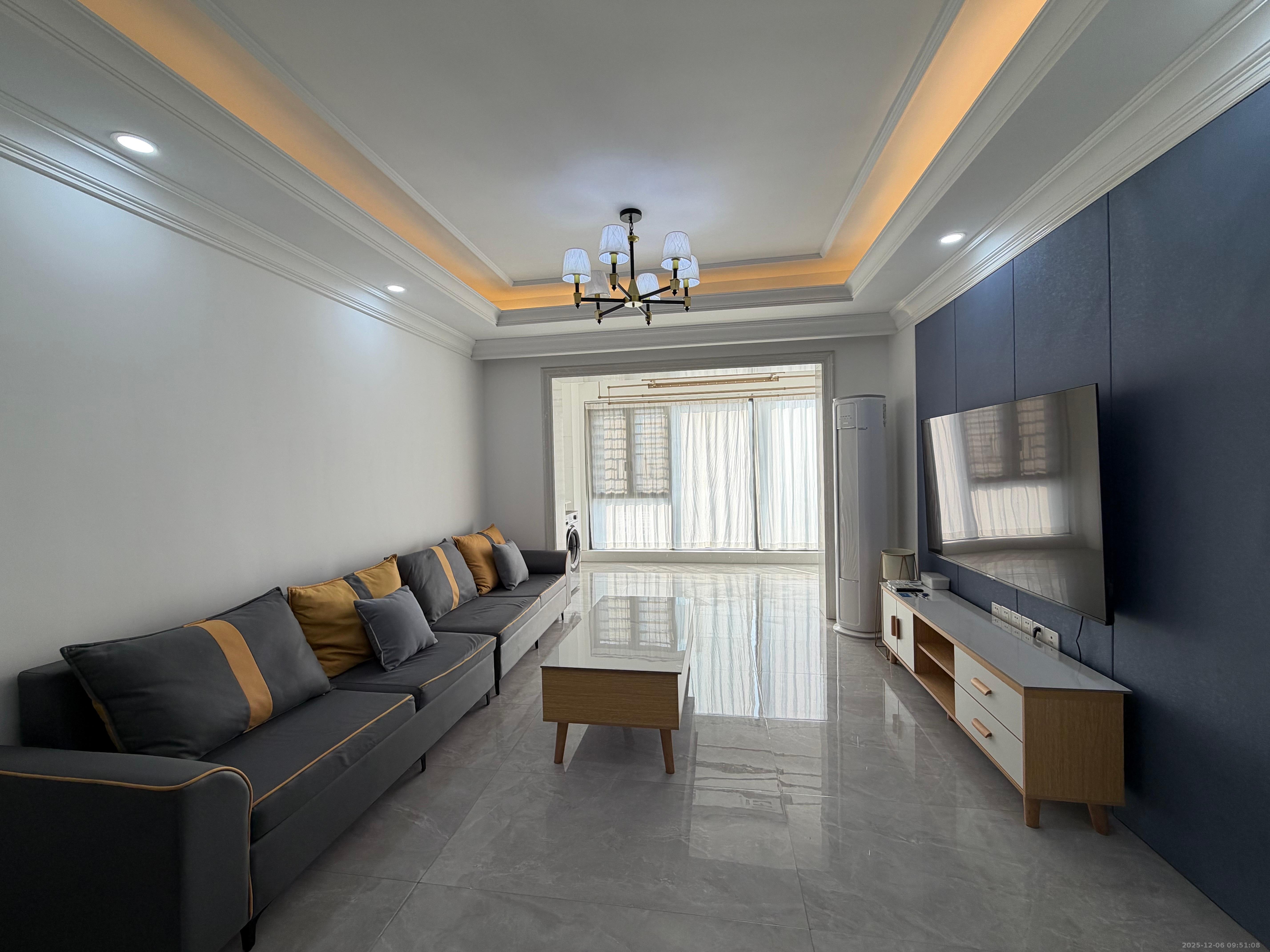 尚鑫海悦（新长海尚海城）  3室2厅2卫    2600.0元/月室内图