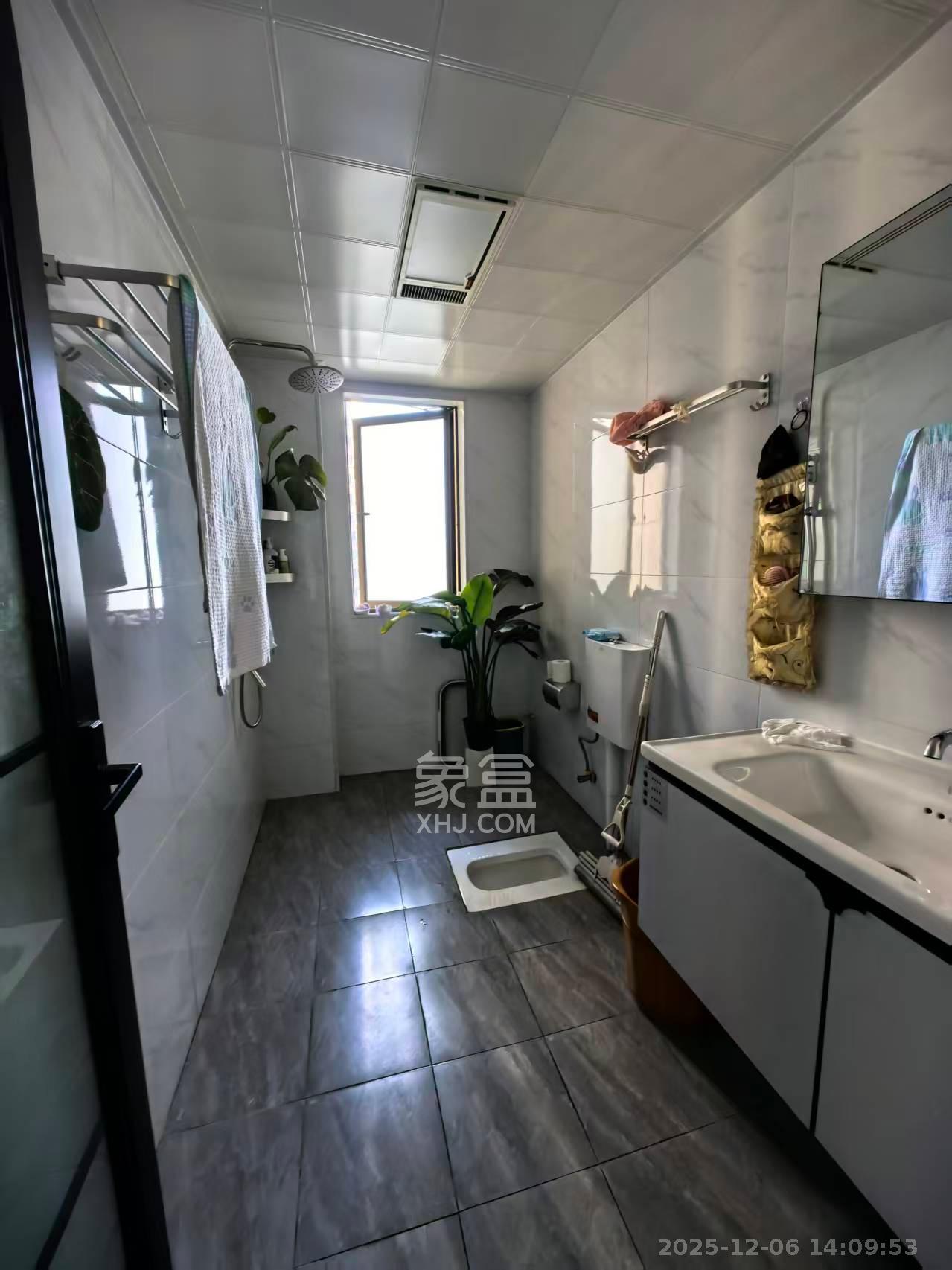 国欣向荣府 3室2厅2卫 3200.0元/月 国欣向荣府 3室2厅2卫 3200.0元/月室内图