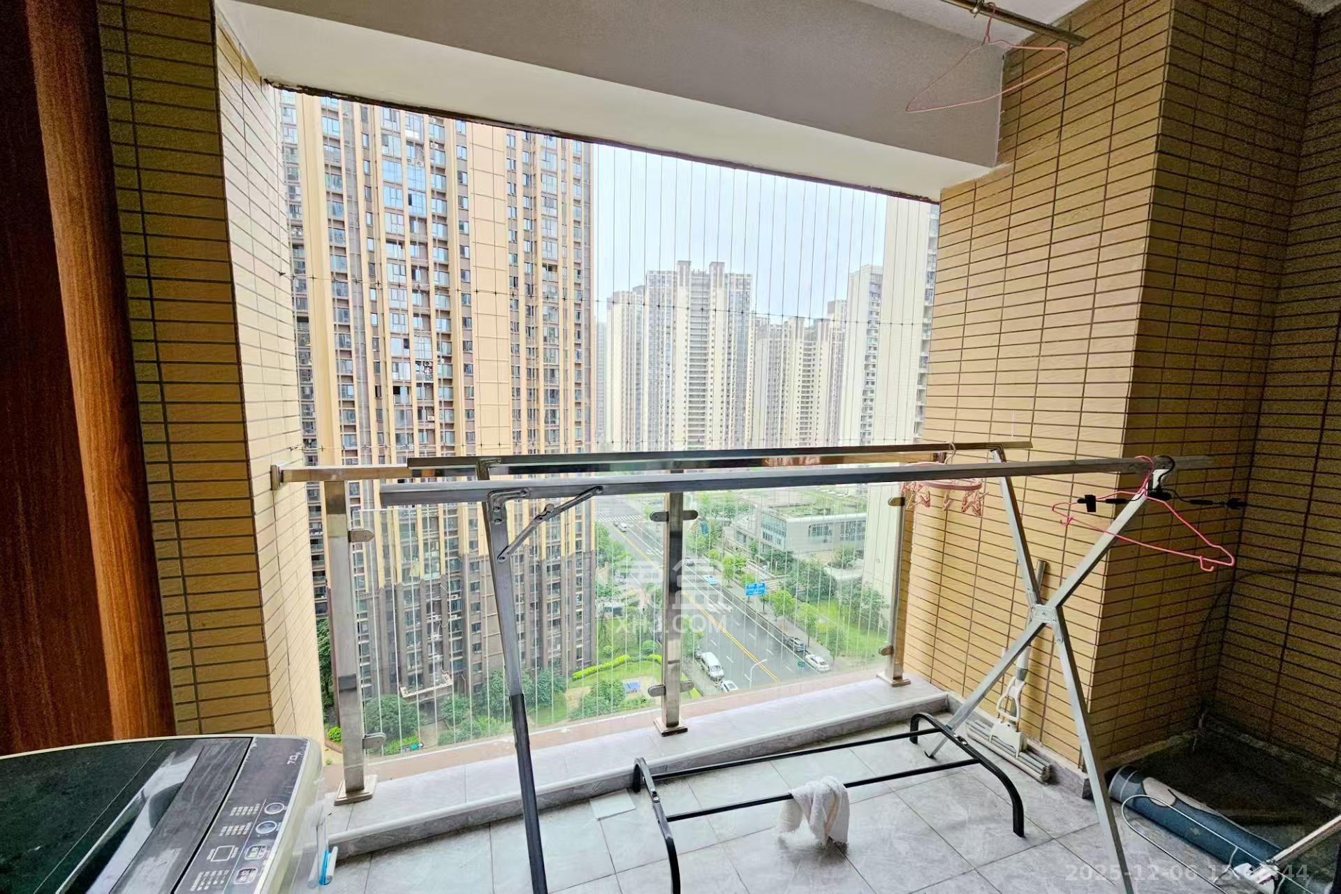 新城新世界四期柏樾 4室2厅2卫 2800.0元/月 新城新世界四期柏樾 4室2厅2卫 2800.0元/月室内图