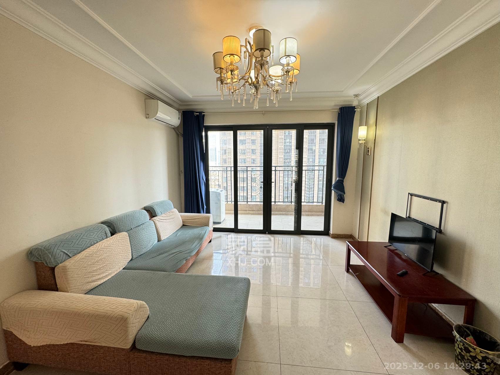 恒大国际广场  3室2厅1卫    2400.0元/月