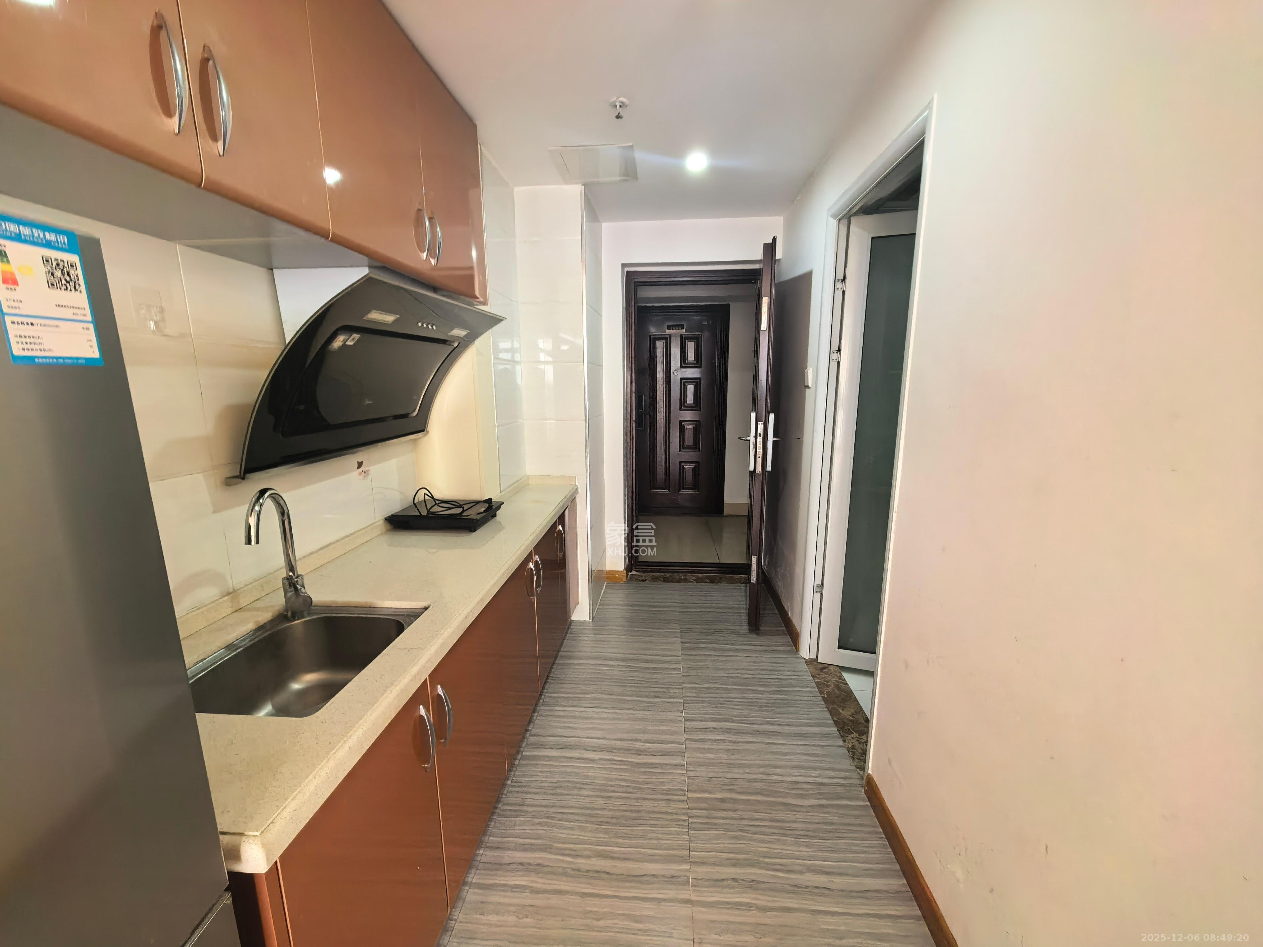 方略城市广场 1室1厅1卫 1400.0元/月 方略城市广场 1室1厅1卫 1400.0元/月室内图