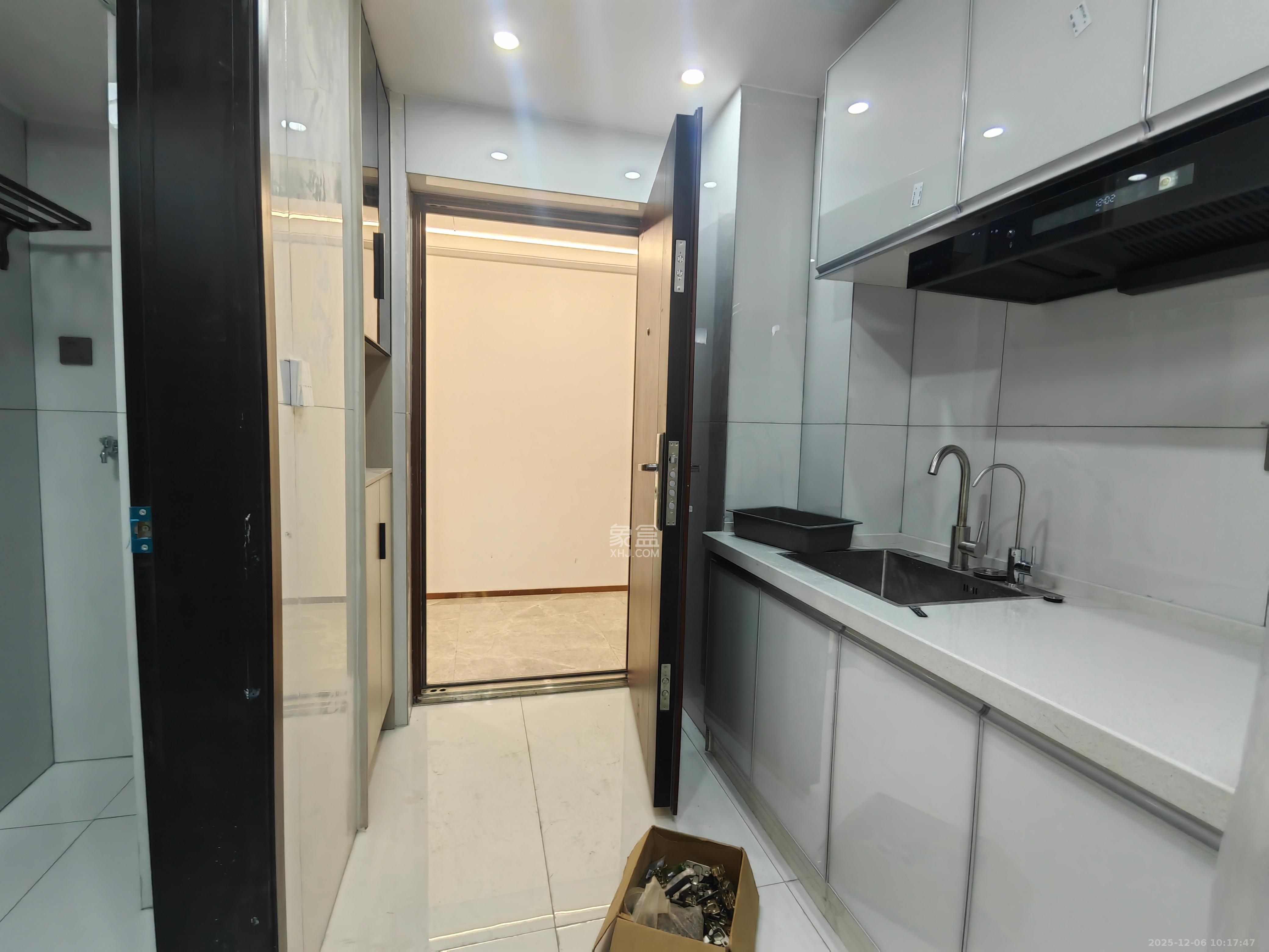 大都汇二环天际  1室1厅1卫    1800.0元/月室内图