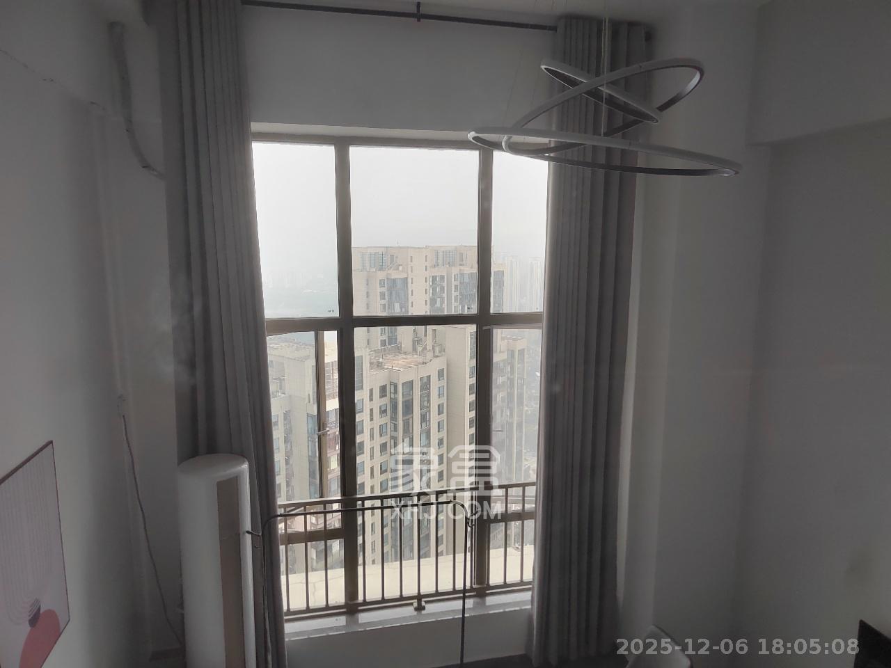 梅溪湖金茂湾 2室1厅1卫 2400.0元/月 梅溪湖金茂湾 2室1厅1卫 2400.0元/月室内图