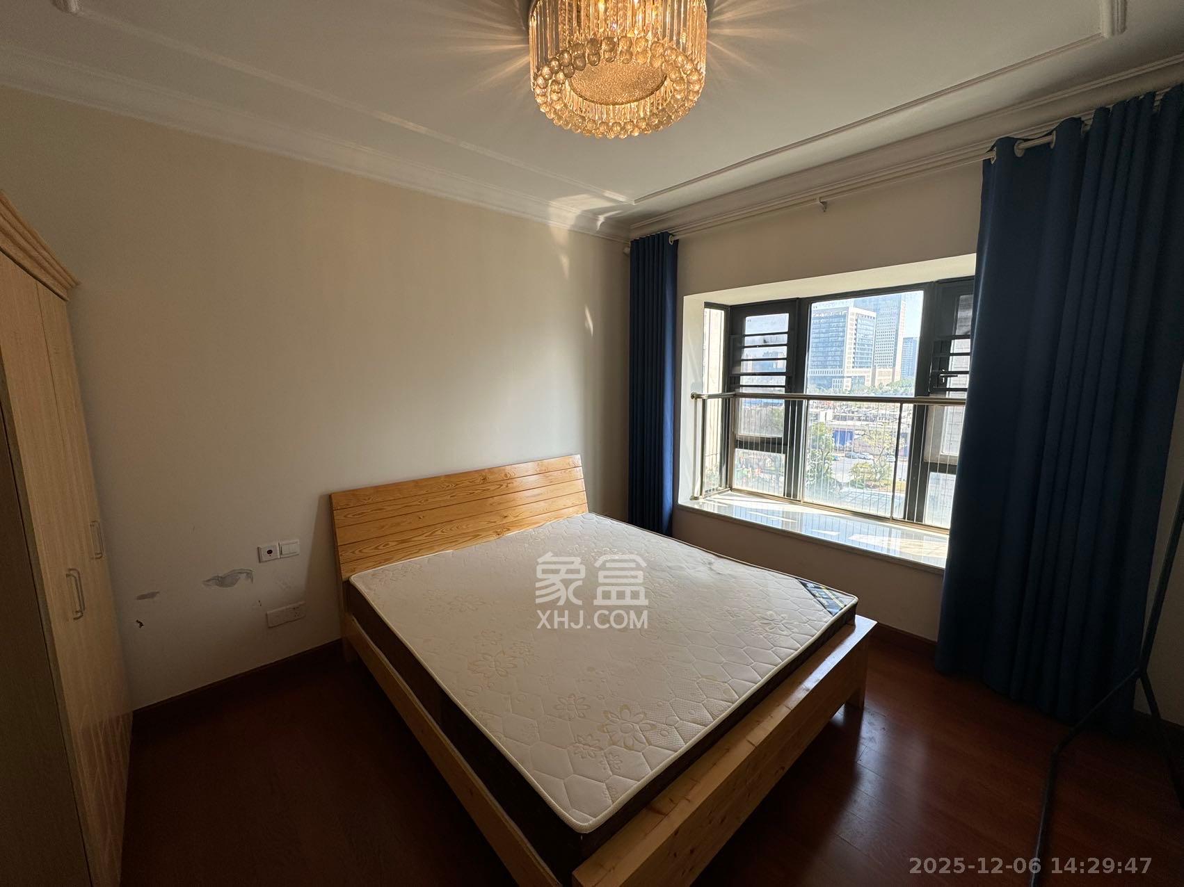 恒大国际广场  3室2厅1卫    2400.0元/月室内图