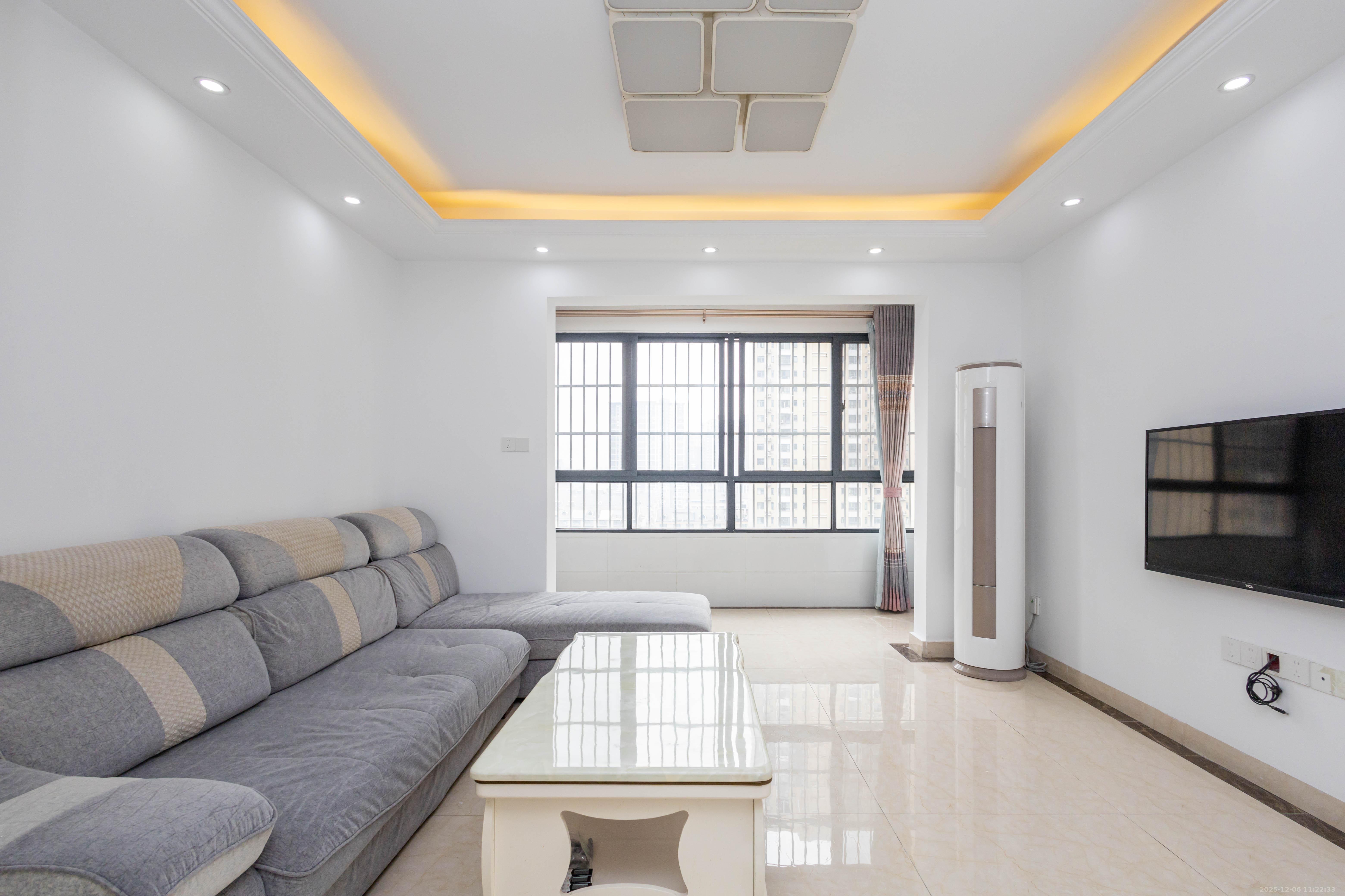 中国铁建国际城二期  4室2厅2卫    79.8万