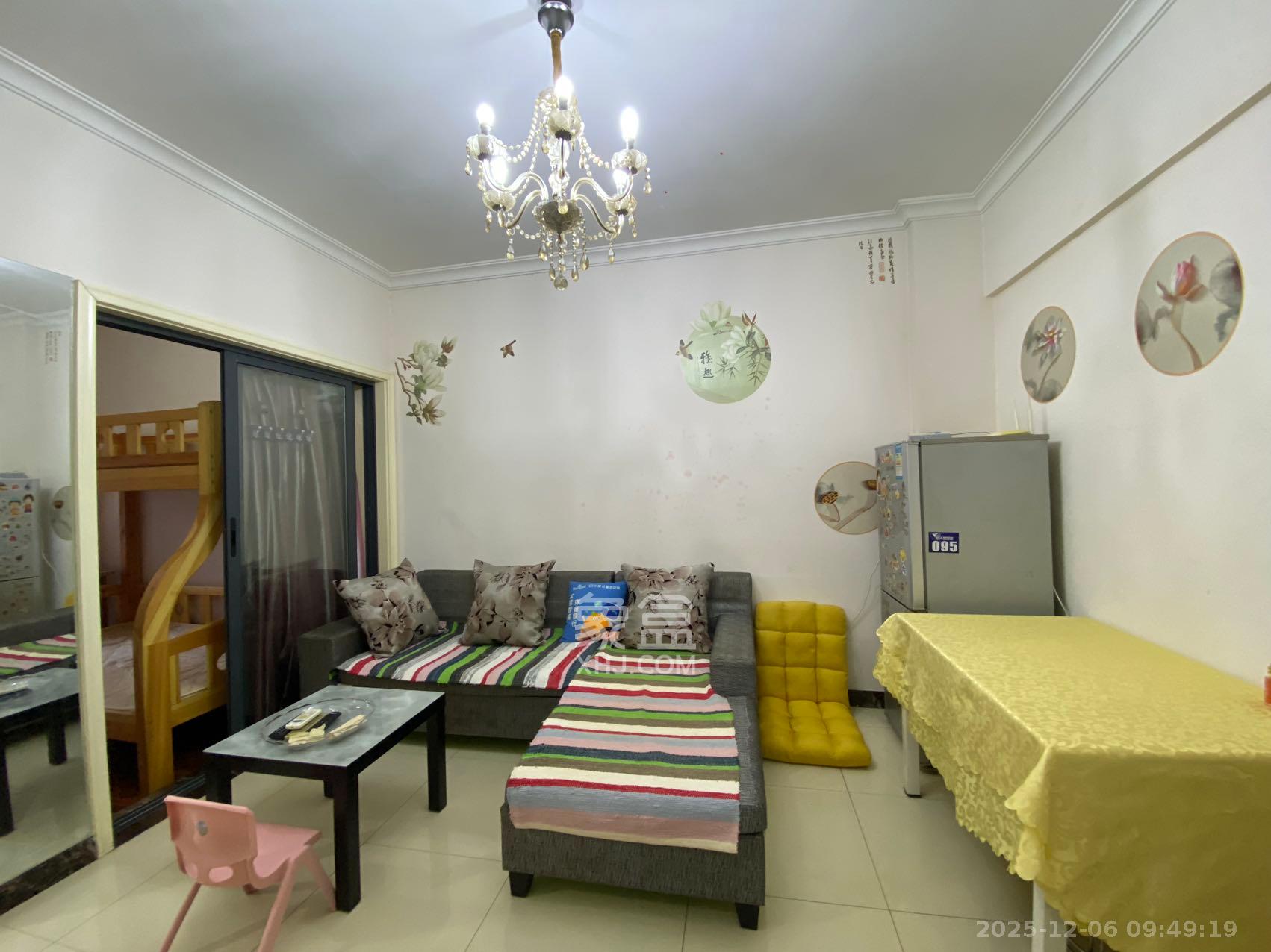 中建芙蓉工社 2室1厅1卫 1700.0元/月 中建芙蓉工社 2室1厅1卫 1700.0元/月室内图