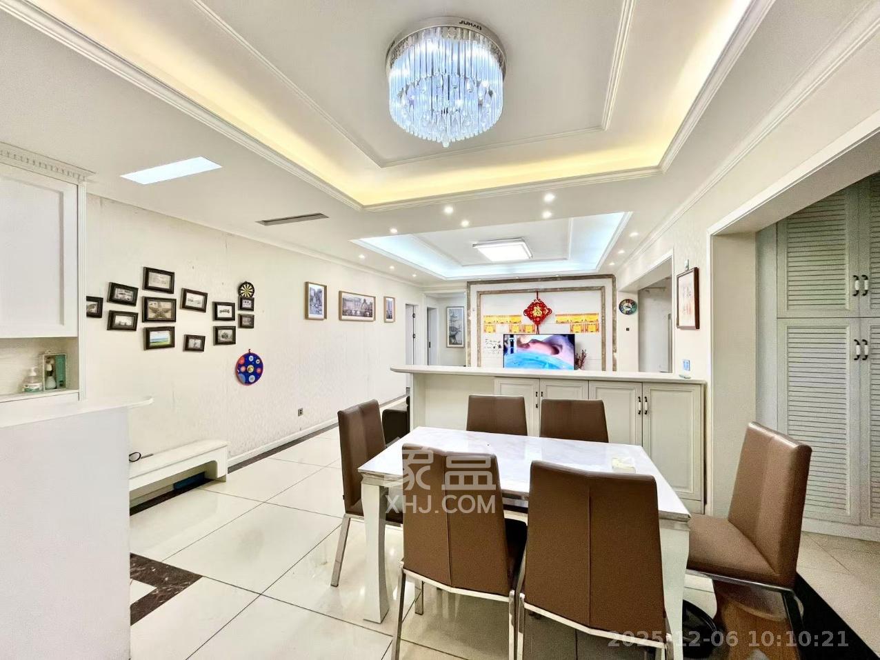 怡海星城 3室2厅2卫 2800.0元/月 怡海星城 3室2厅2卫 2800.0元/月室内图