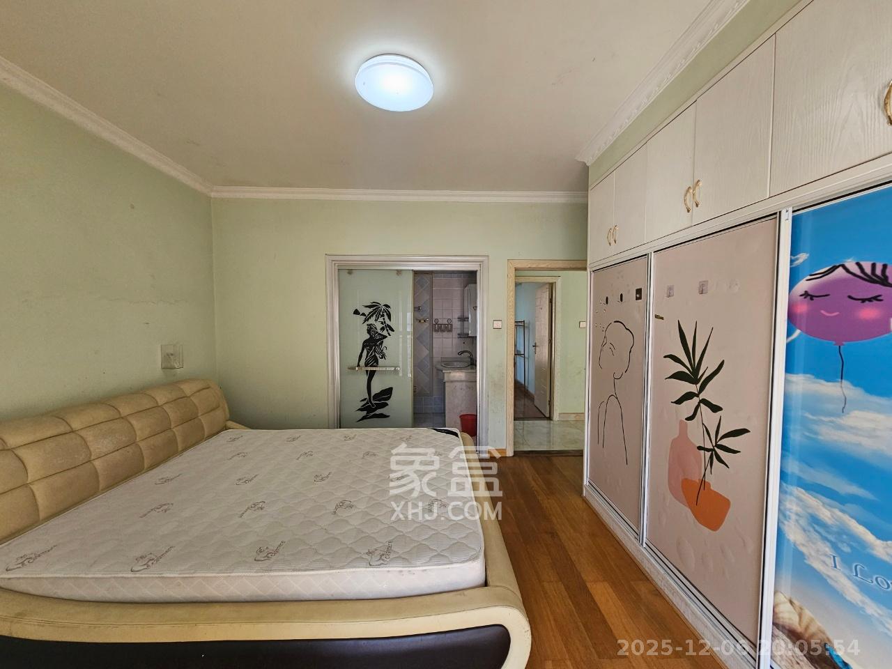 鑫远和城（一、二期）  3室2厅2卫    2500.0元/月室内图