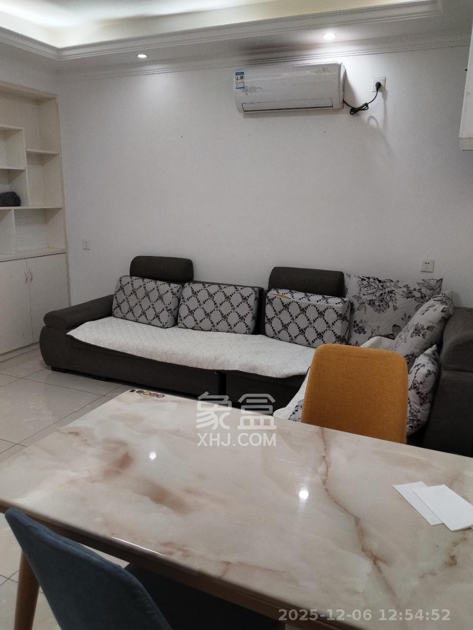 中建芙蓉工社  2室1厅1卫    1700.0元/月室内图