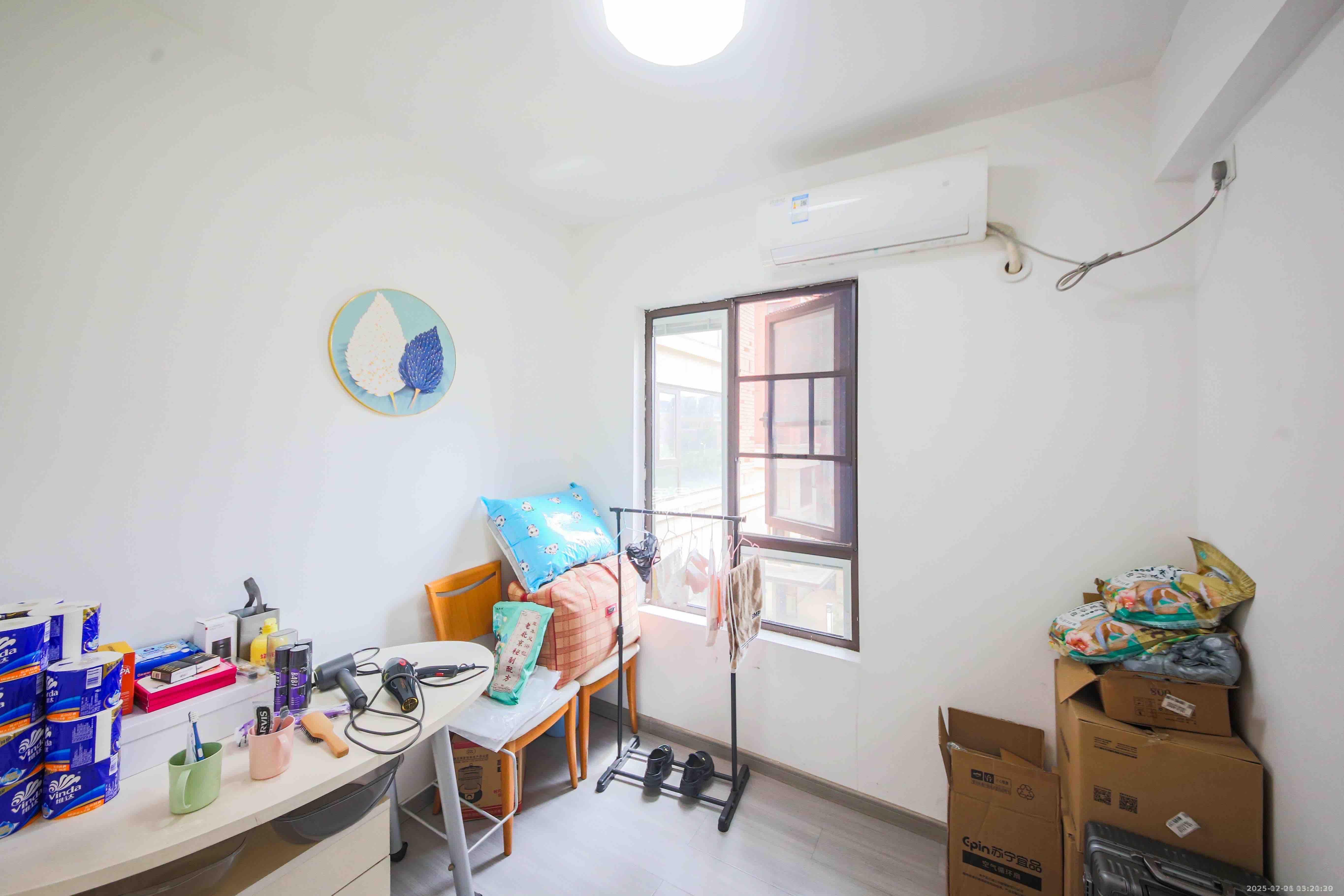 香缇雅苑(鑫远翡丽郡二期) 3室2厅1卫 2800.0元/月 香缇雅苑(鑫远翡丽郡二期) 3室2厅1卫 2800.0元/月室内图