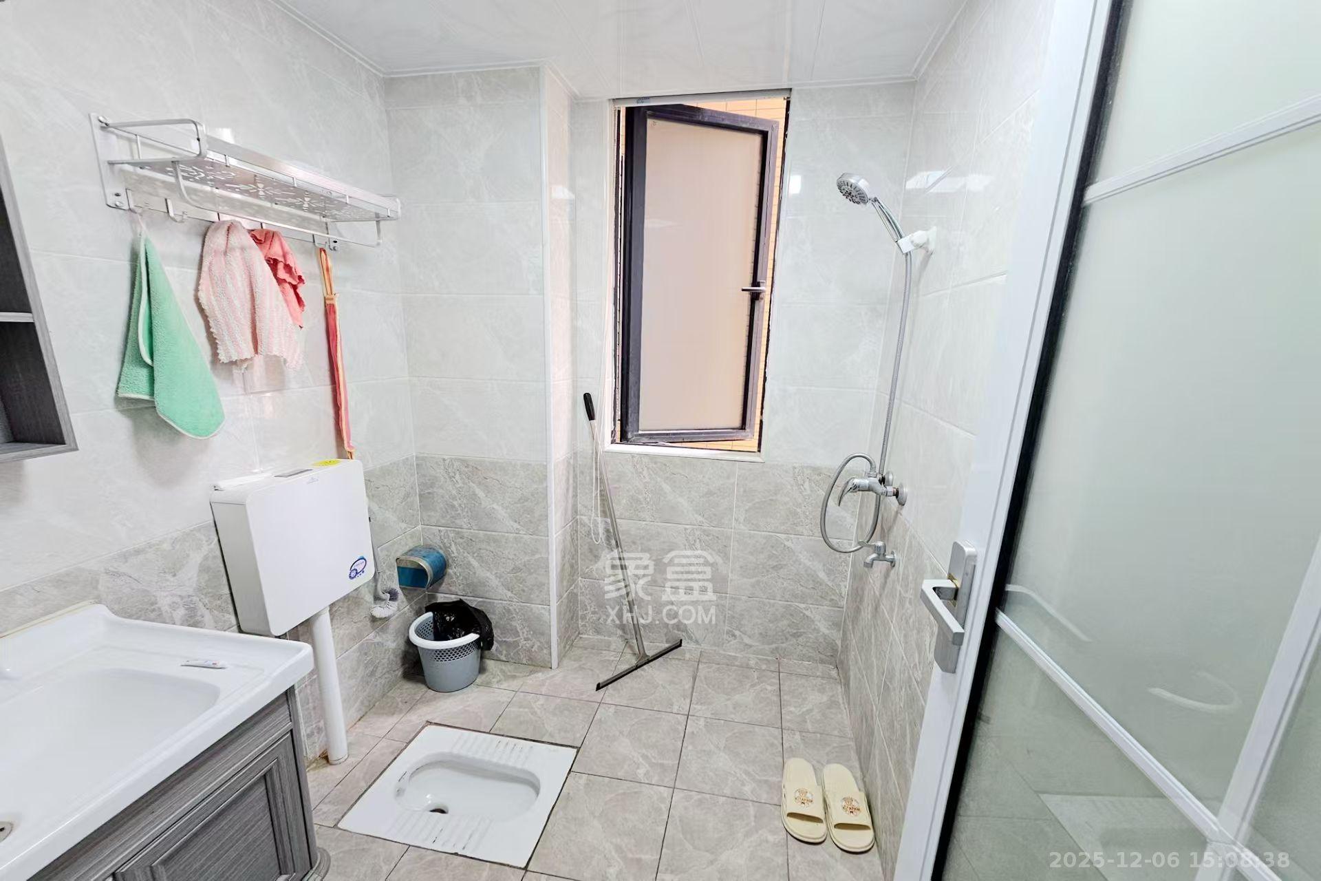 新城新世界四期柏樾 4室2厅2卫 2800.0元/月 新城新世界四期柏樾 4室2厅2卫 2800.0元/月室内图